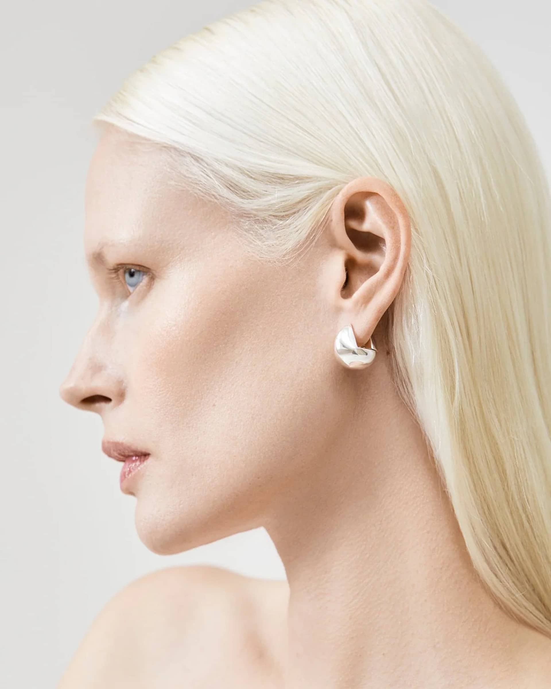 The Drop Earrings - Silver made by ESSEN