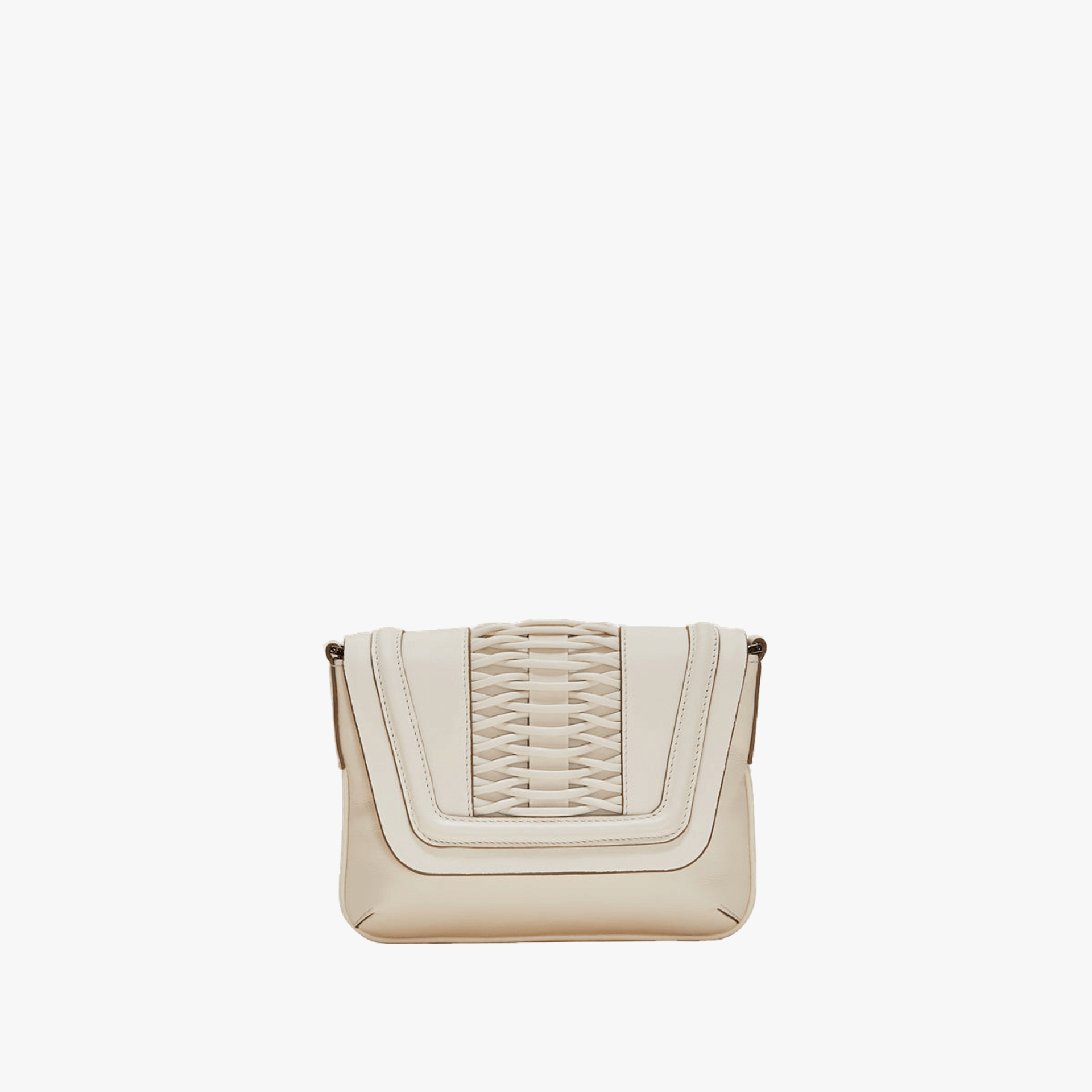 Fabiana braided lamb clutch made by Yliana Yepez