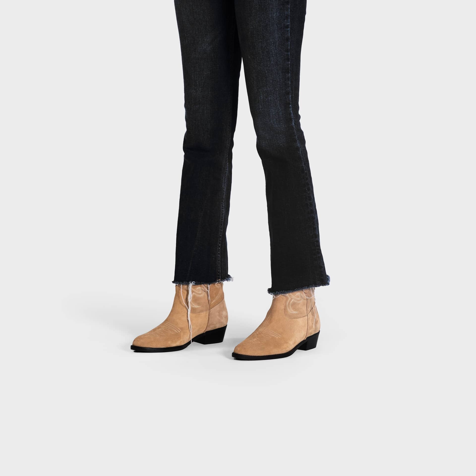 PUJA SAND ANKLE BOOTS in Brown made by Toral