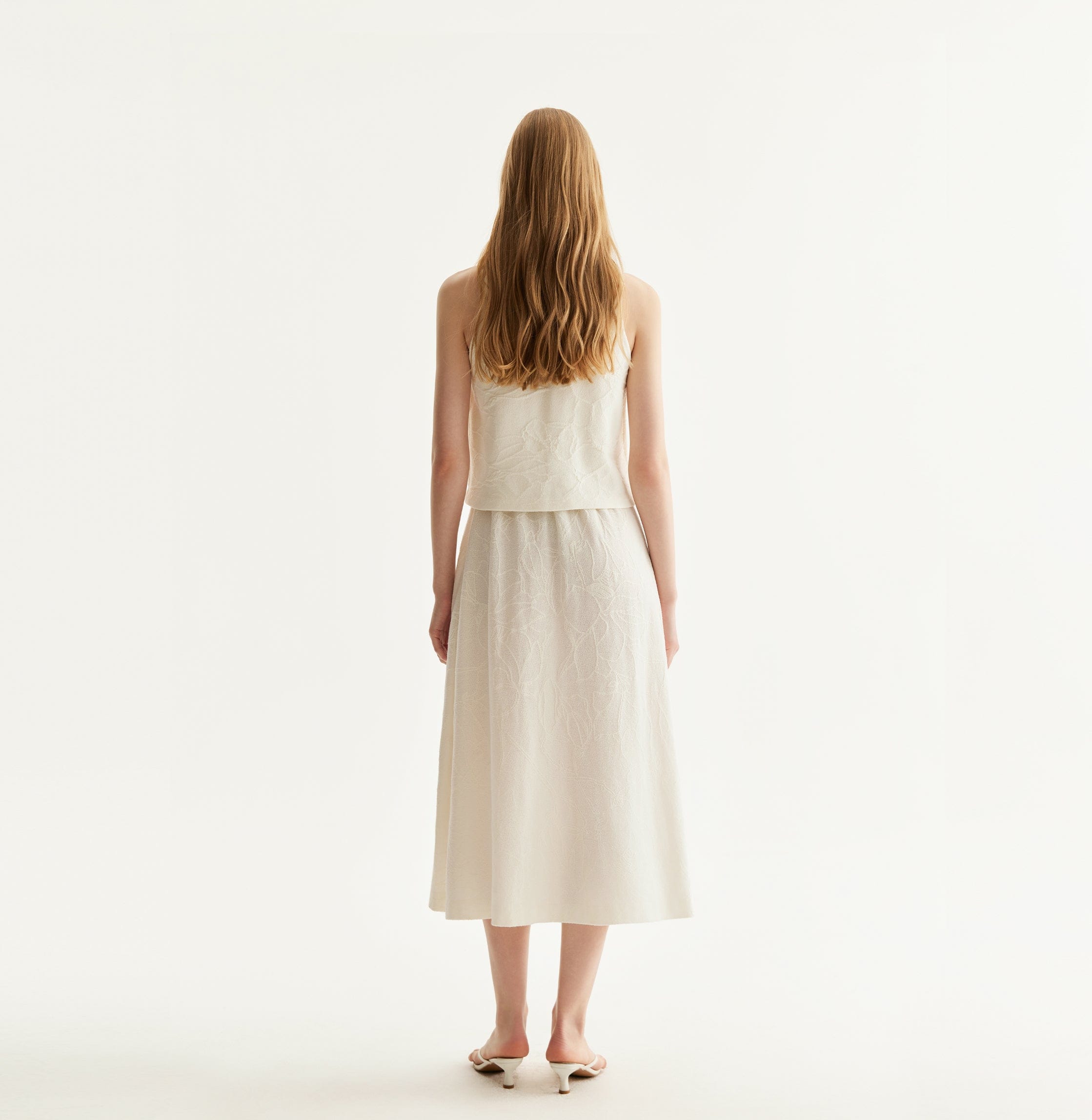 CHINESE STYLE FLORAL TEXTURED WAISTCOAT made by CRUSH Collection