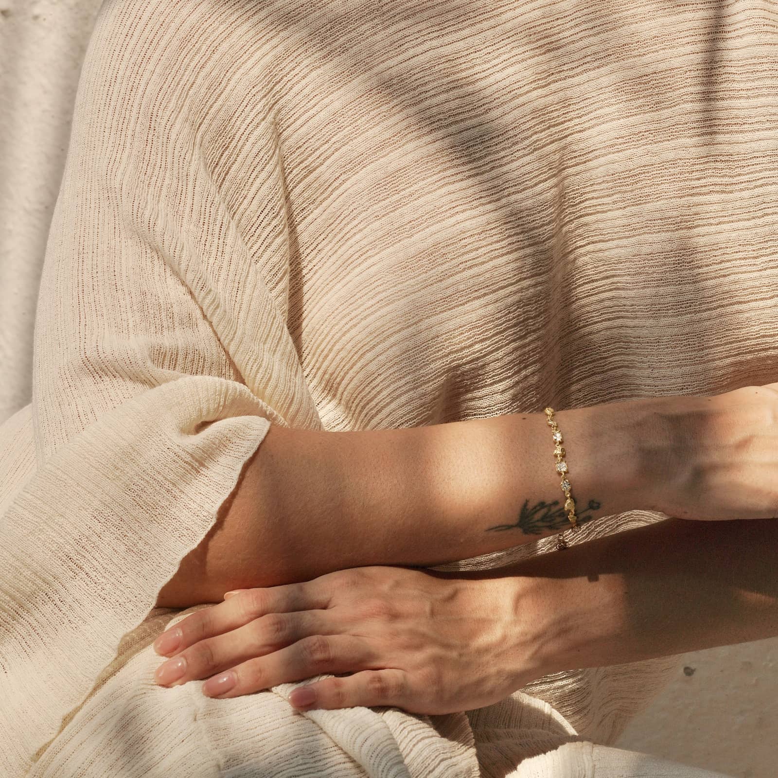 Ara White Sapphire Bracelet made by Loveness Lee