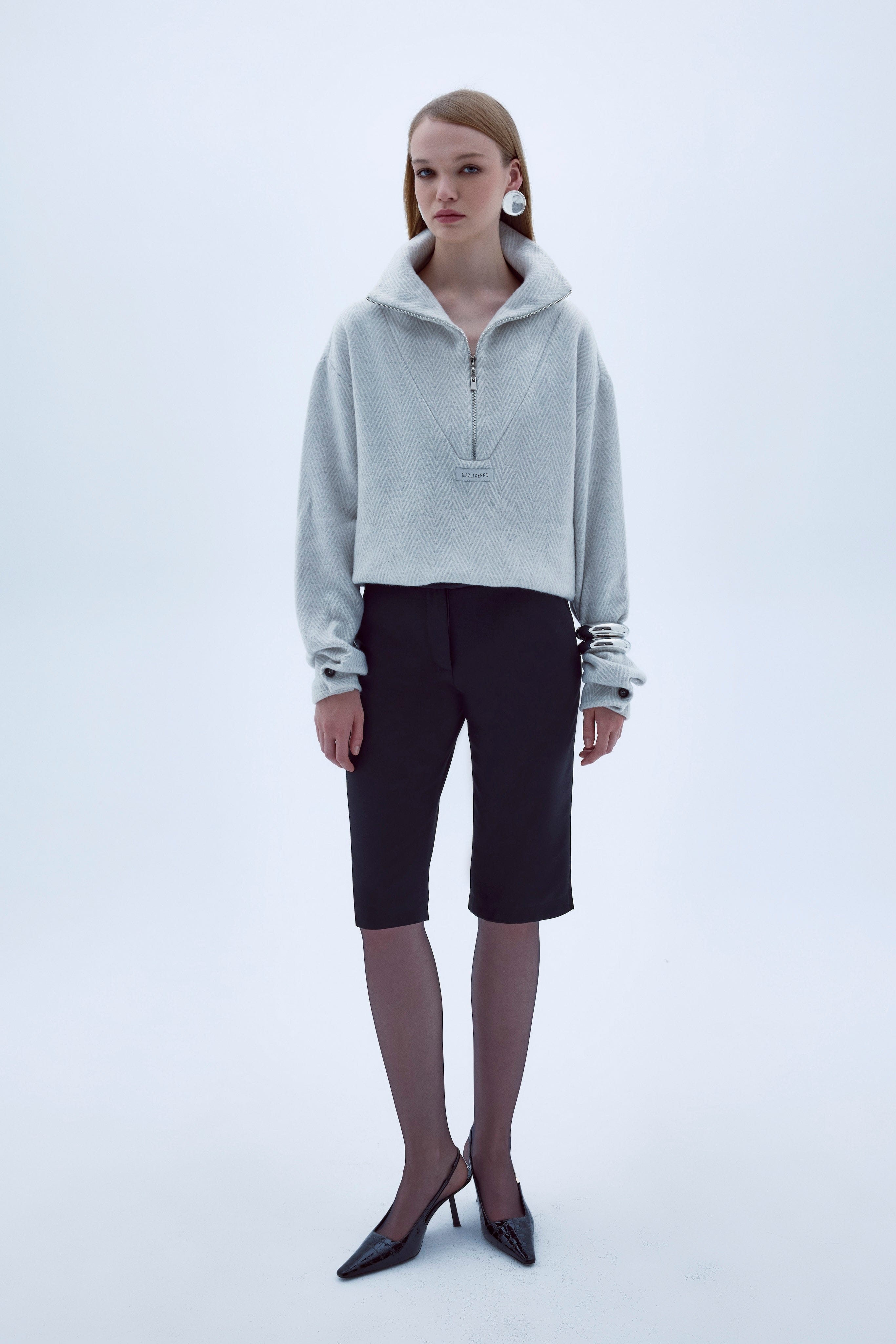 ARCED CAPRI TROUSERS made by Nazli Ceren