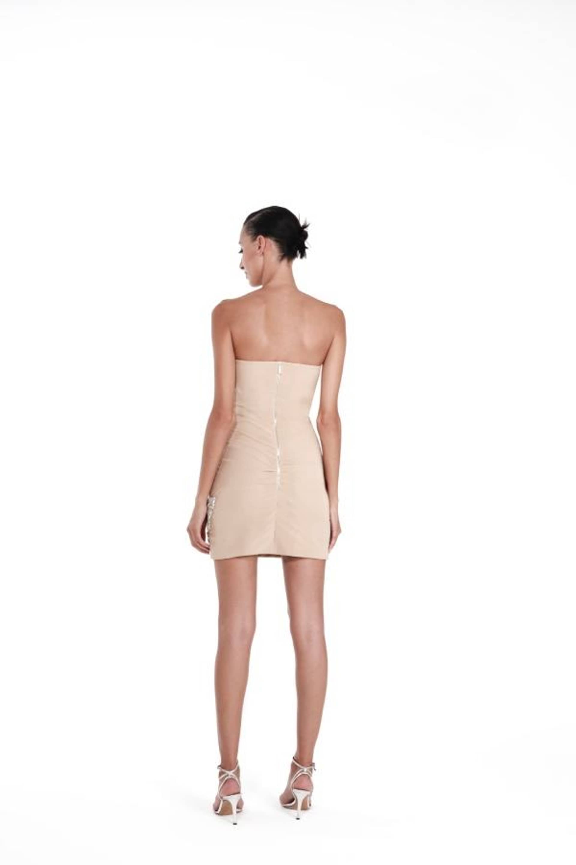 GUSTAVIA DRESS made by NUÉ