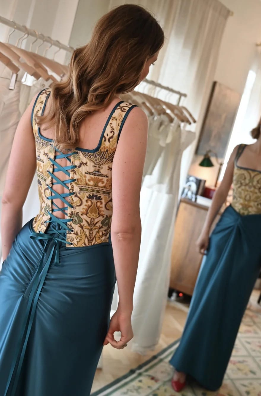 EMERALD CROWN ELIZABETHAN made by Alice Pons Milano