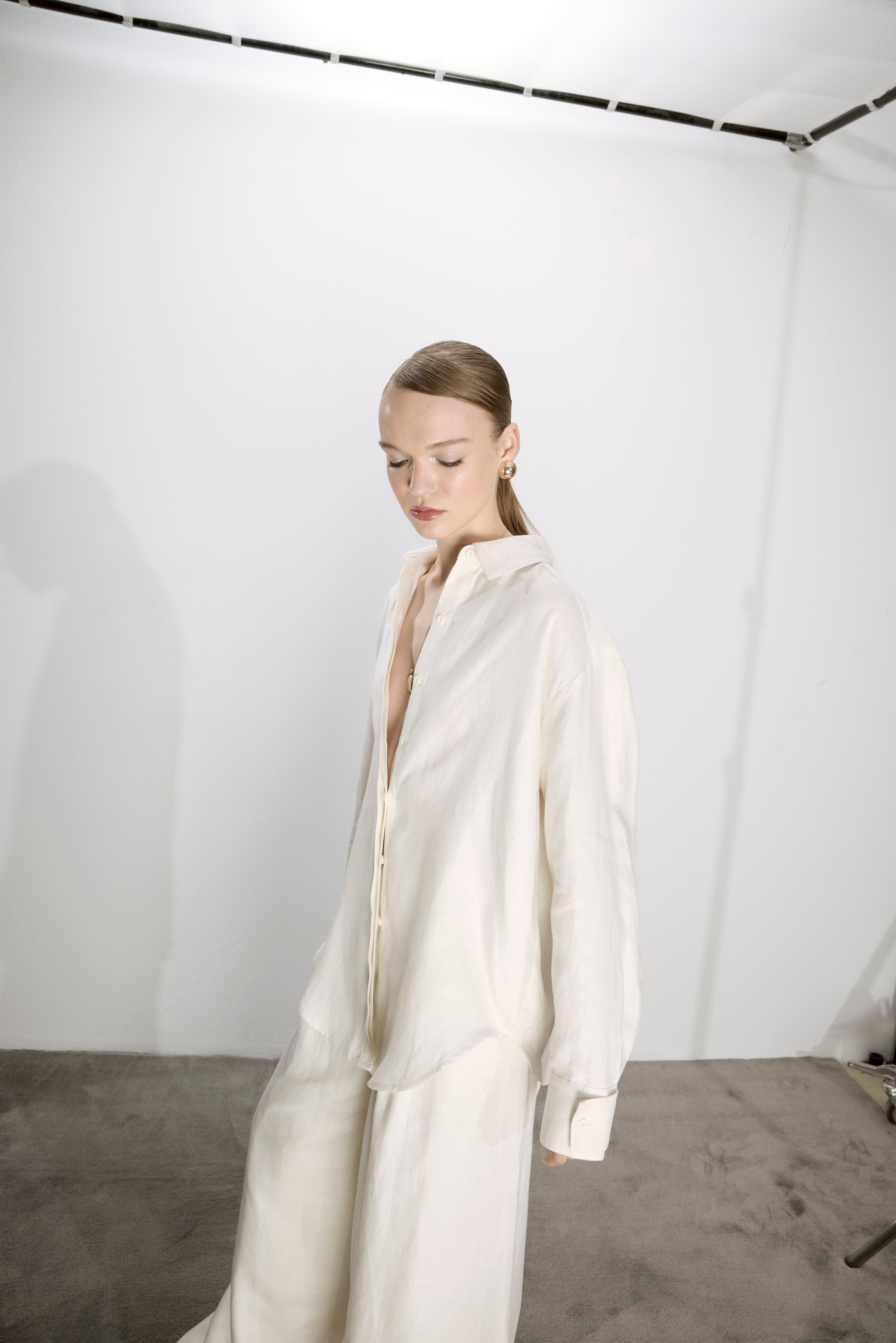 Ravenna Linen Shirt In White made by Nazli Ceren