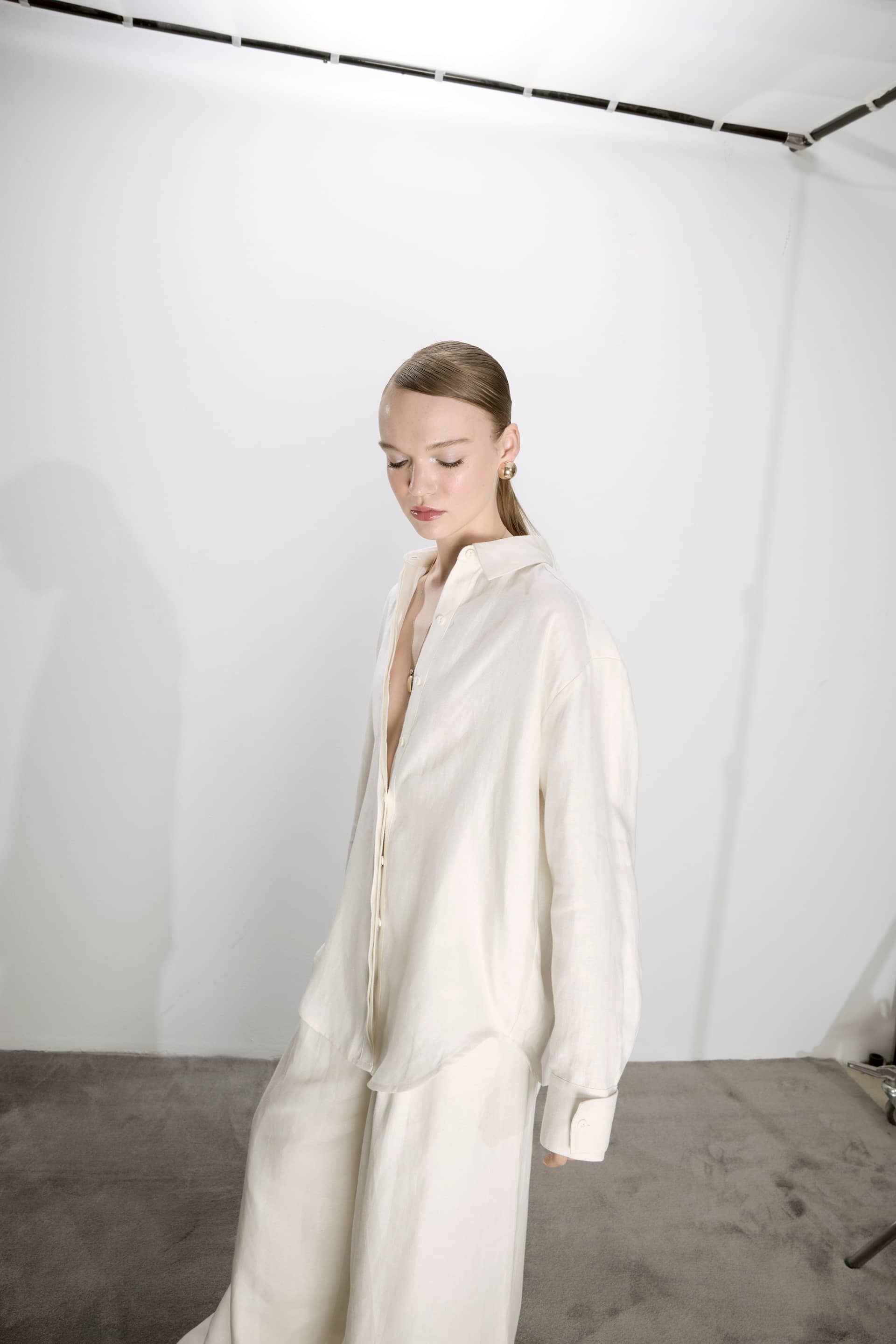 Ravenna Linen Shirt In White made by Nazli Ceren