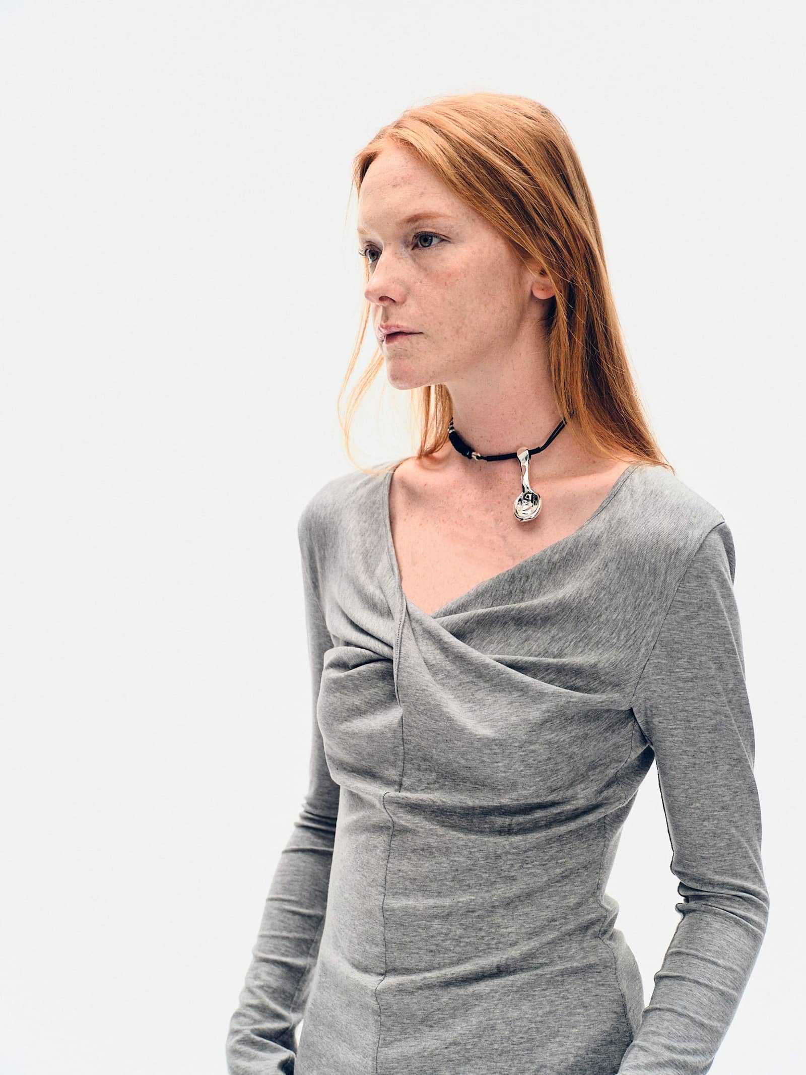 GREY TWISTED LONG JERSEY SLEEVE TOP made by YIBRI