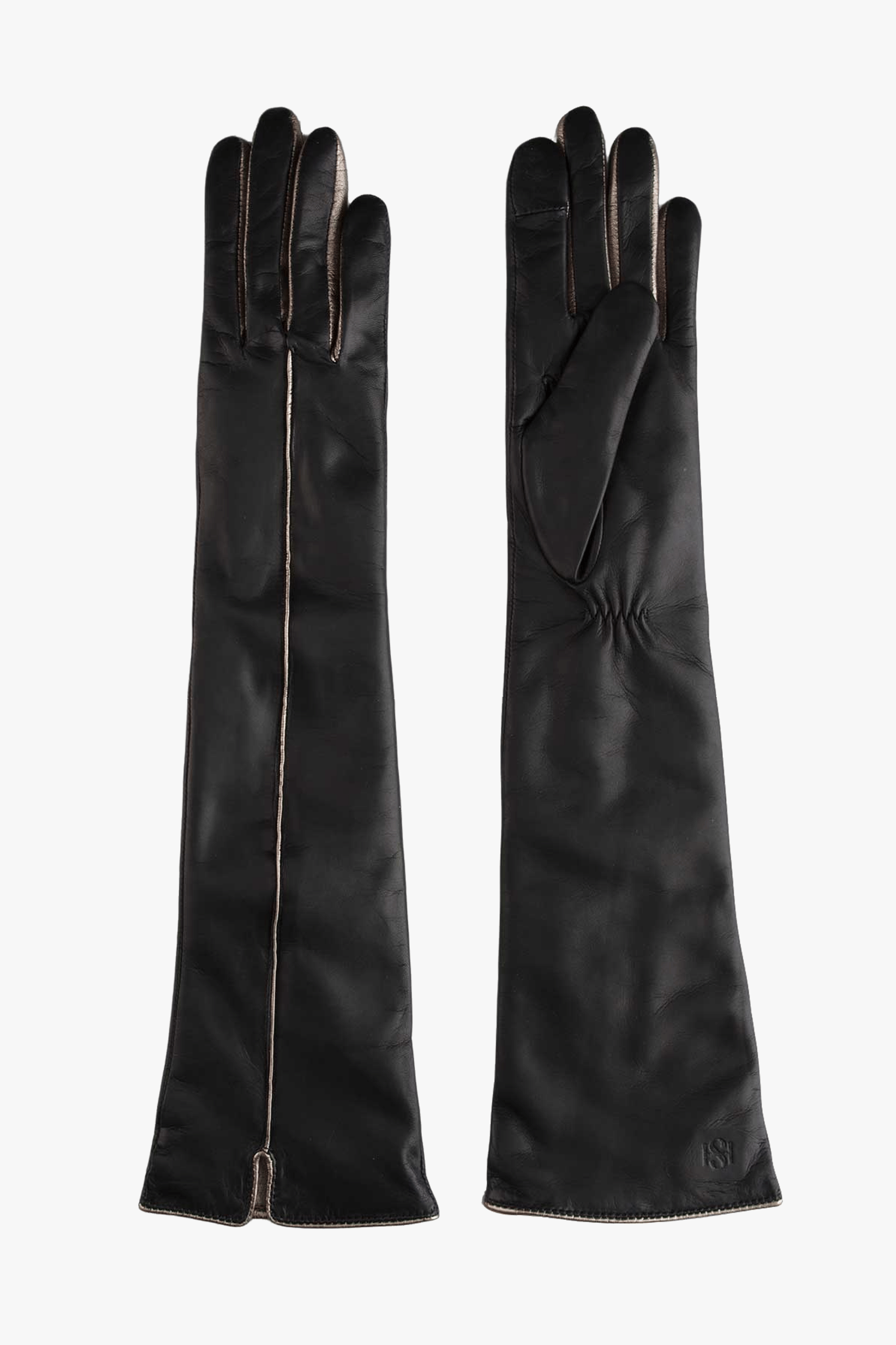 Statement Long Black made by Handsome Stockholm