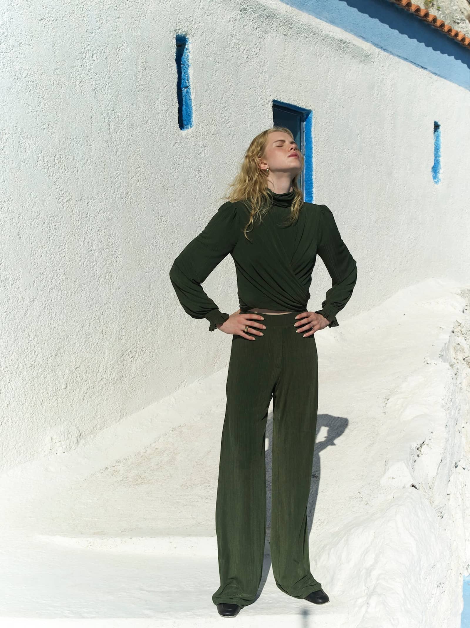 Orvell Trousers in Khaki made by Nazli Ceren