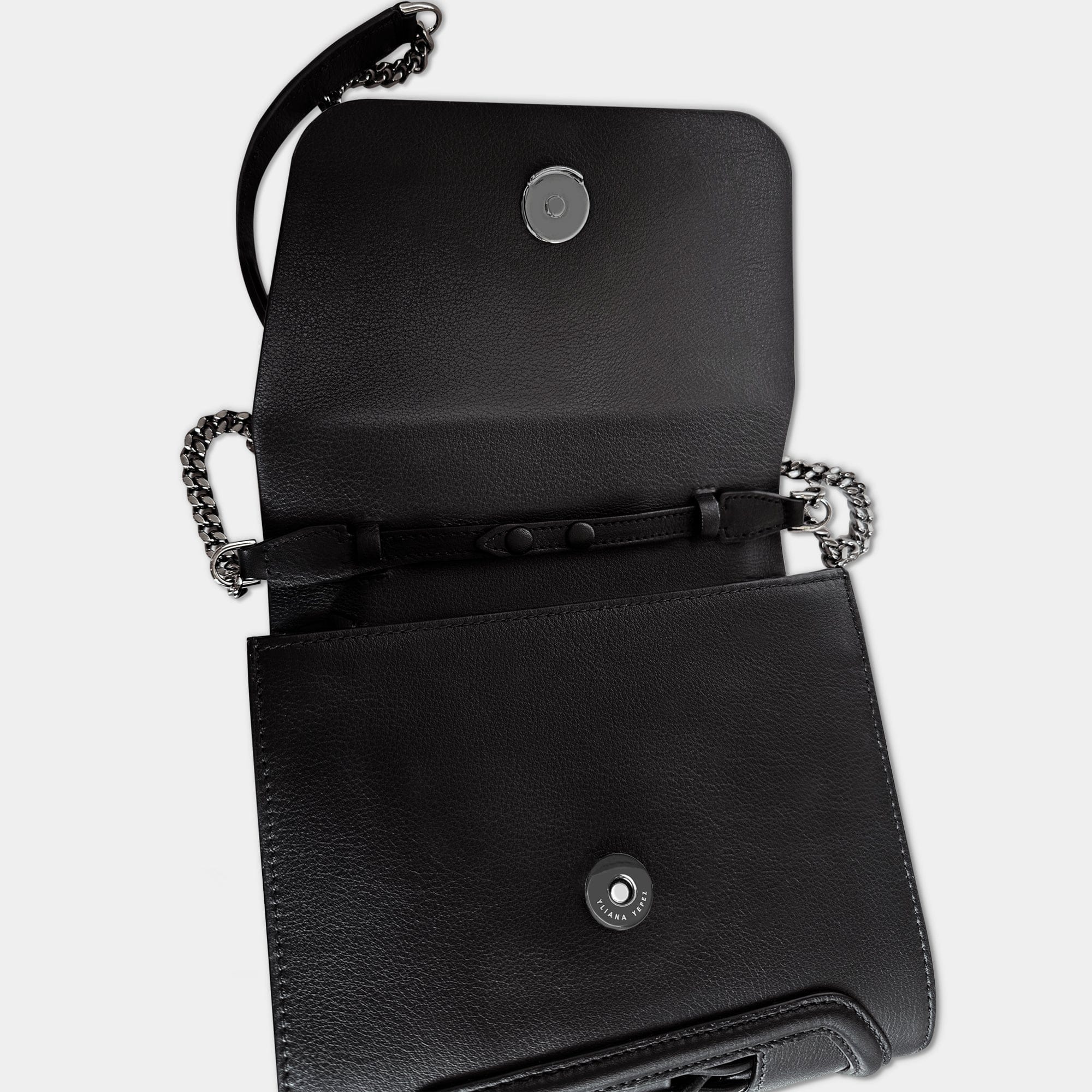 Mini Giovanna braided black clutch made by Yliana Yepez