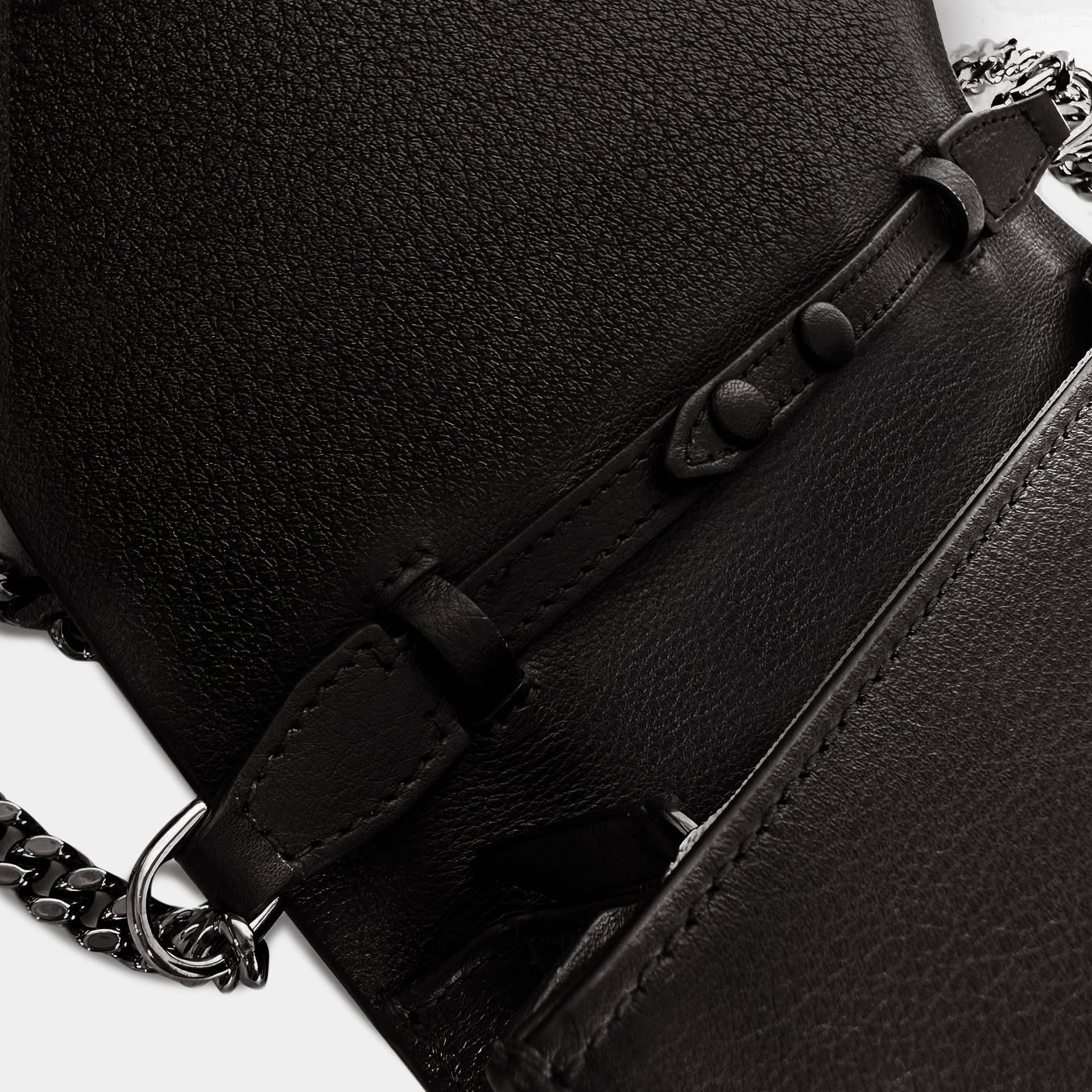 Mini Giovanna braided black clutch made by Yliana Yepez