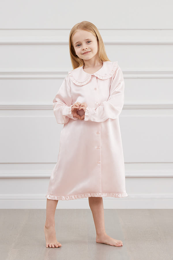 Cloud Silk Kid’s Nightgown made by MANITO