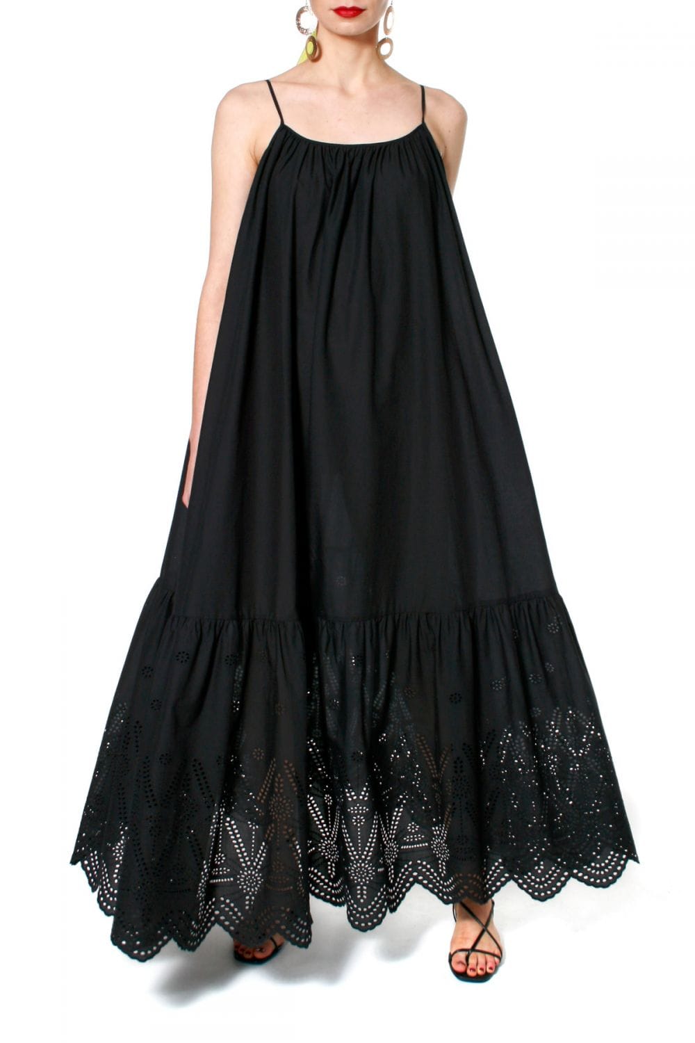 Dress Lea Black Beauty in Black made by HALEWSKI