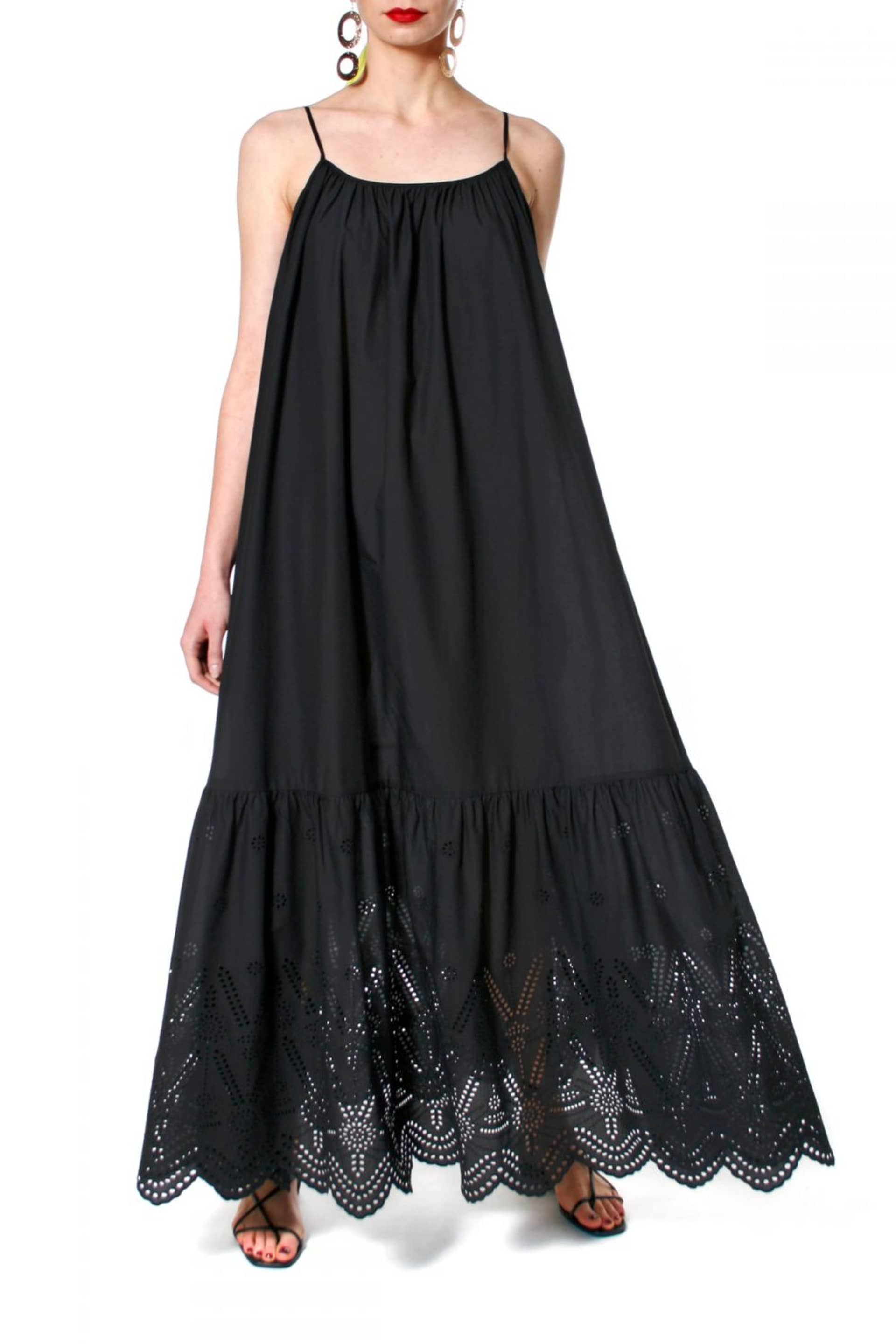 Dress Lea Black Beauty in Black made by HALEWSKI