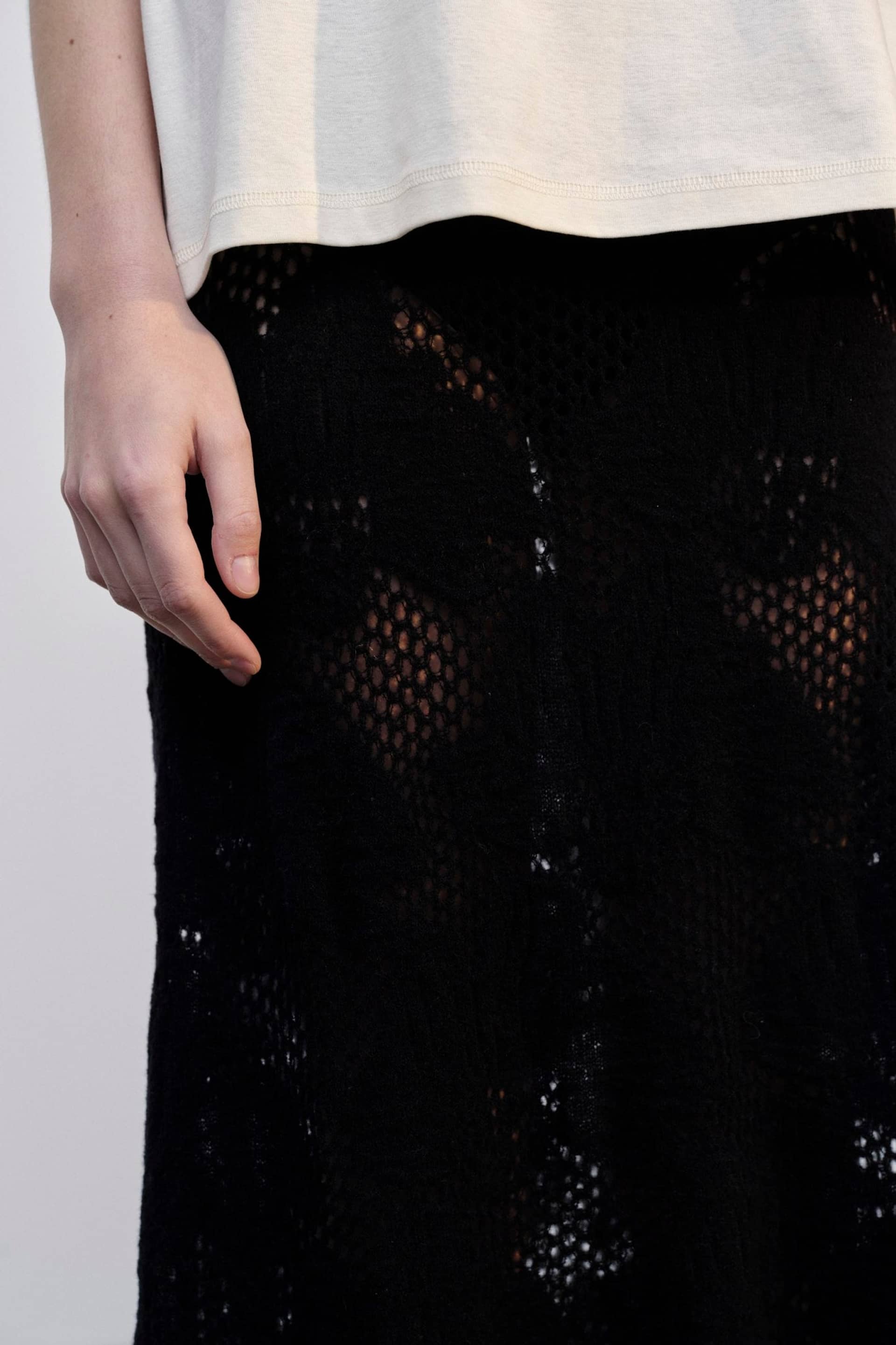 Mimi Knit Skirt - Black made by HERSKIND
