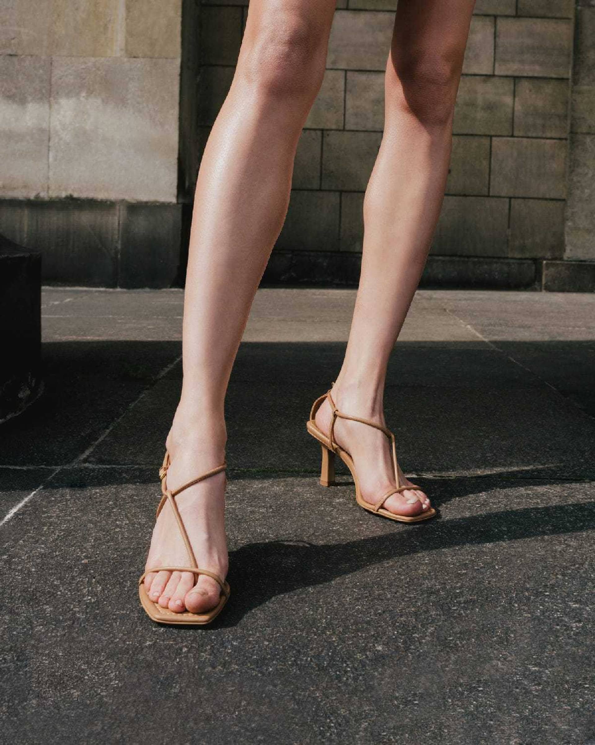 The Strappy Sandal - Almond made by ESSEN