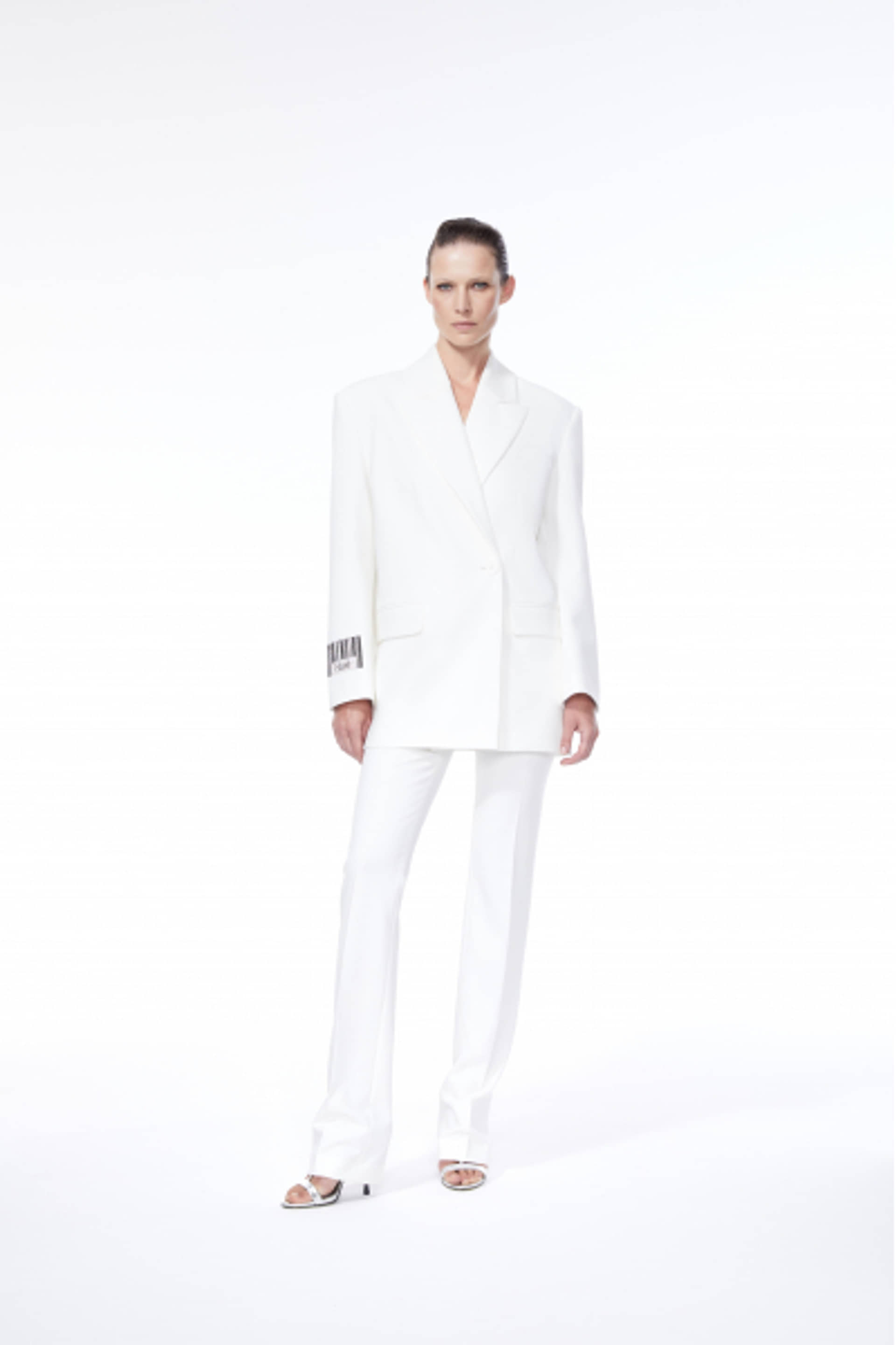 BARCODE OVERSIZED BLAZER made by NUÉ