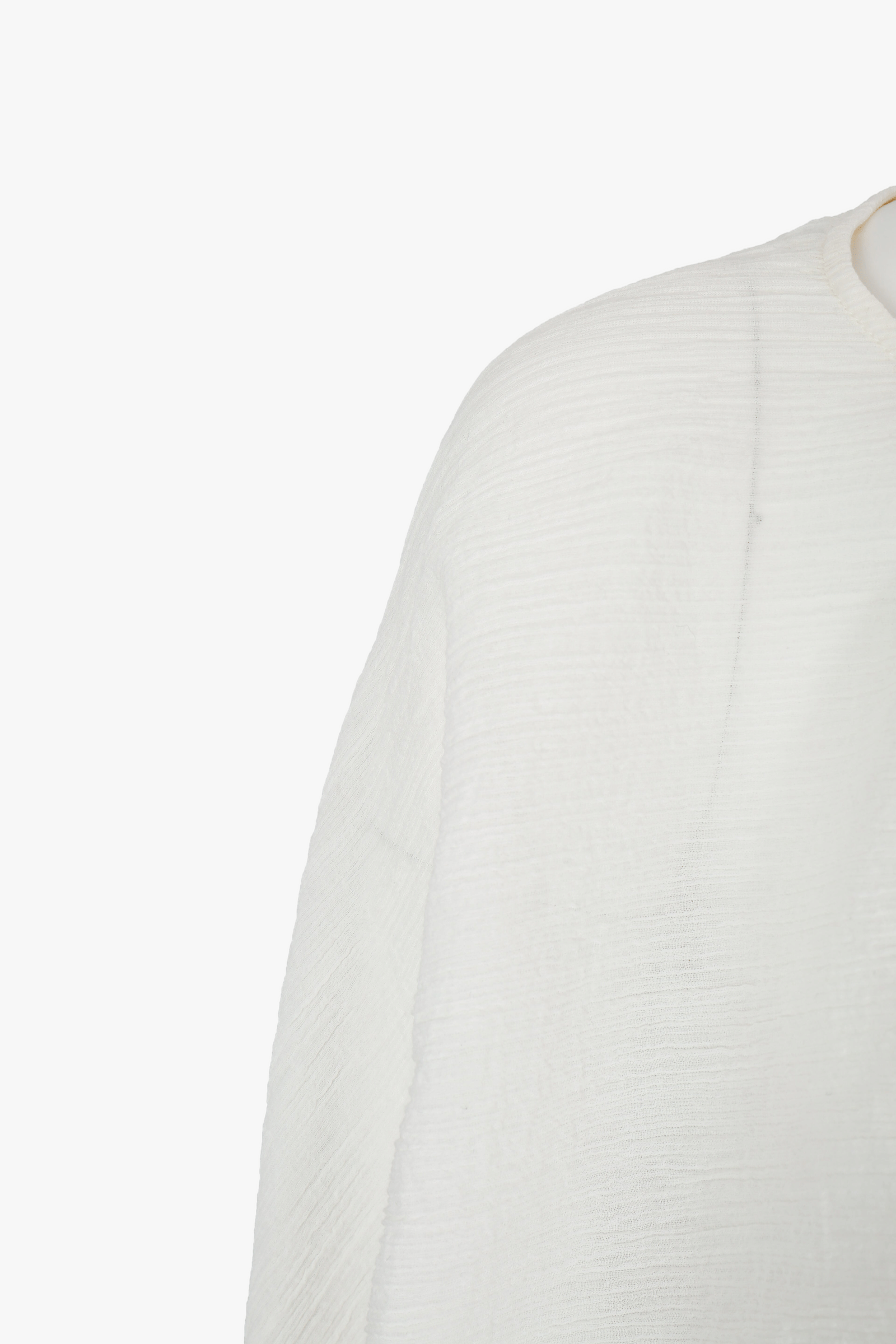 WHITE WRINKLE-TEXTURED REVERSIBLE TOP made by YIBRI
