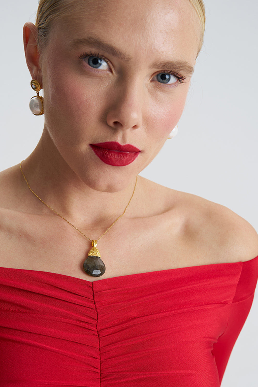 Labradorite Gold Necklace made by Lora Istanbul