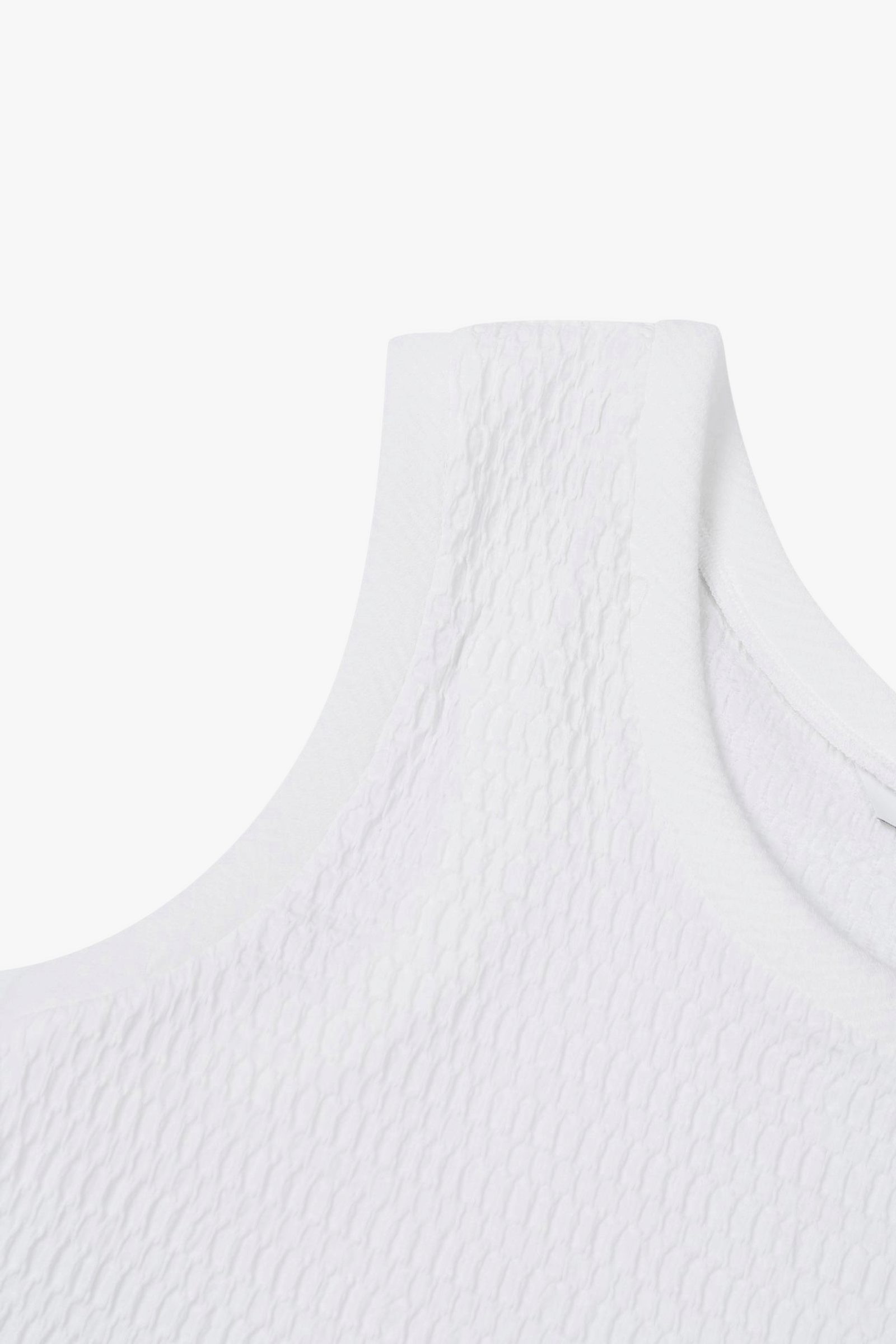 SLEEVELESS TEXTURED TOP made by YIBRI