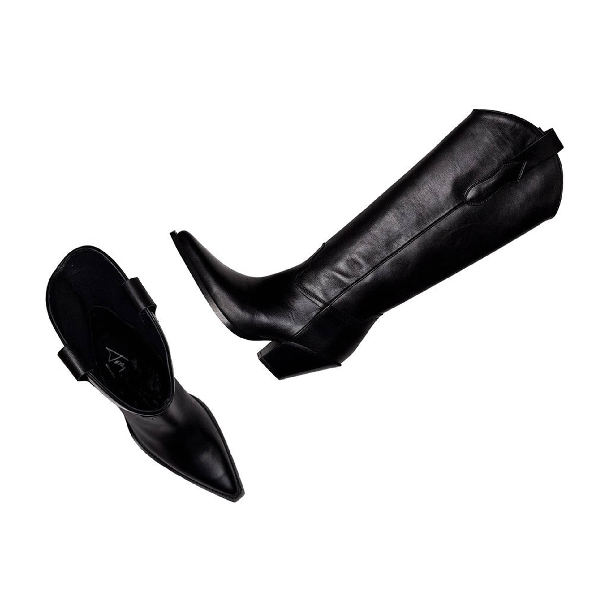 TORAL HIGH BLACK LEATHER BOOTS in Black made by Toral