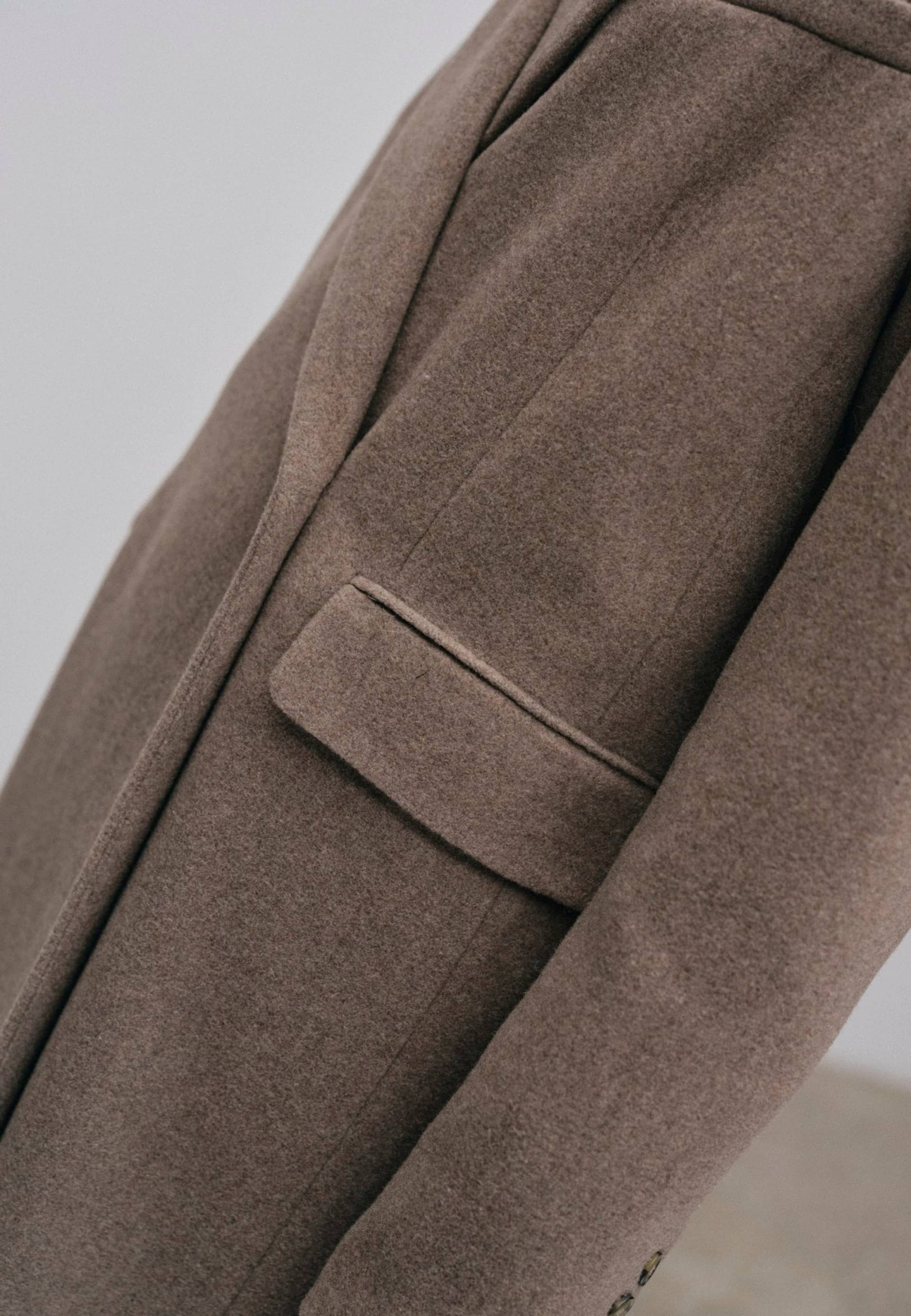 Wanda Coat - Deep Sand made by HERSKIND