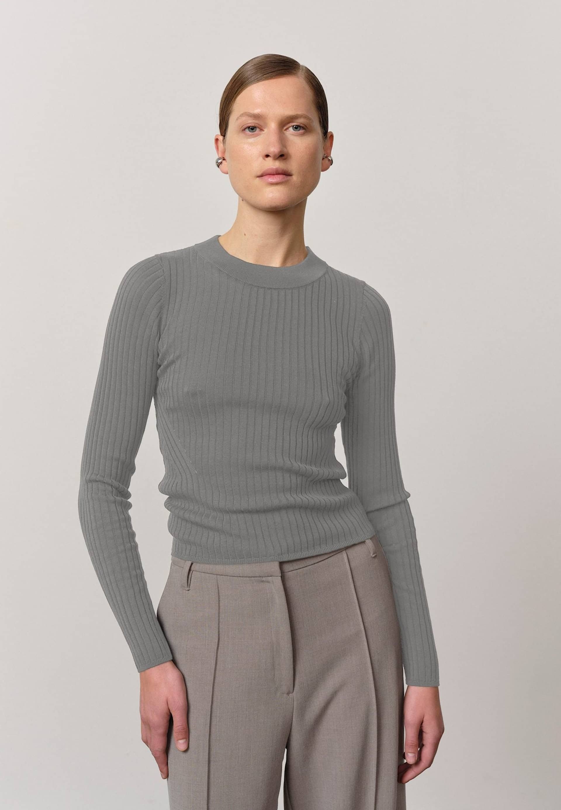 Daniella Knit Blouse - Light Grey made by HERSKIND