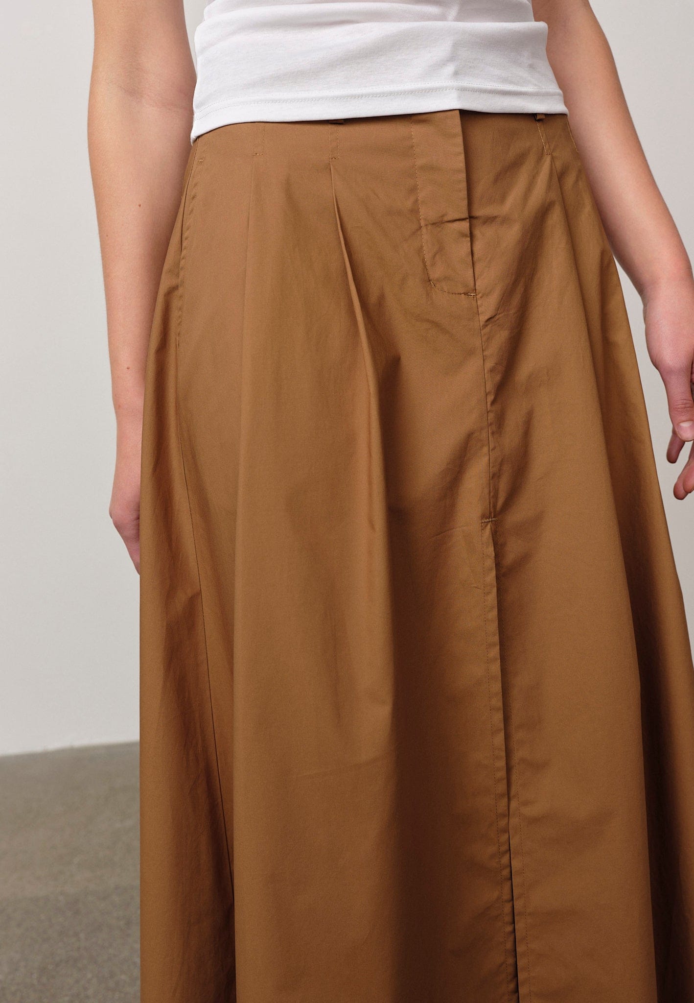 Bryan Skirt - Khaki made by HERSKIND