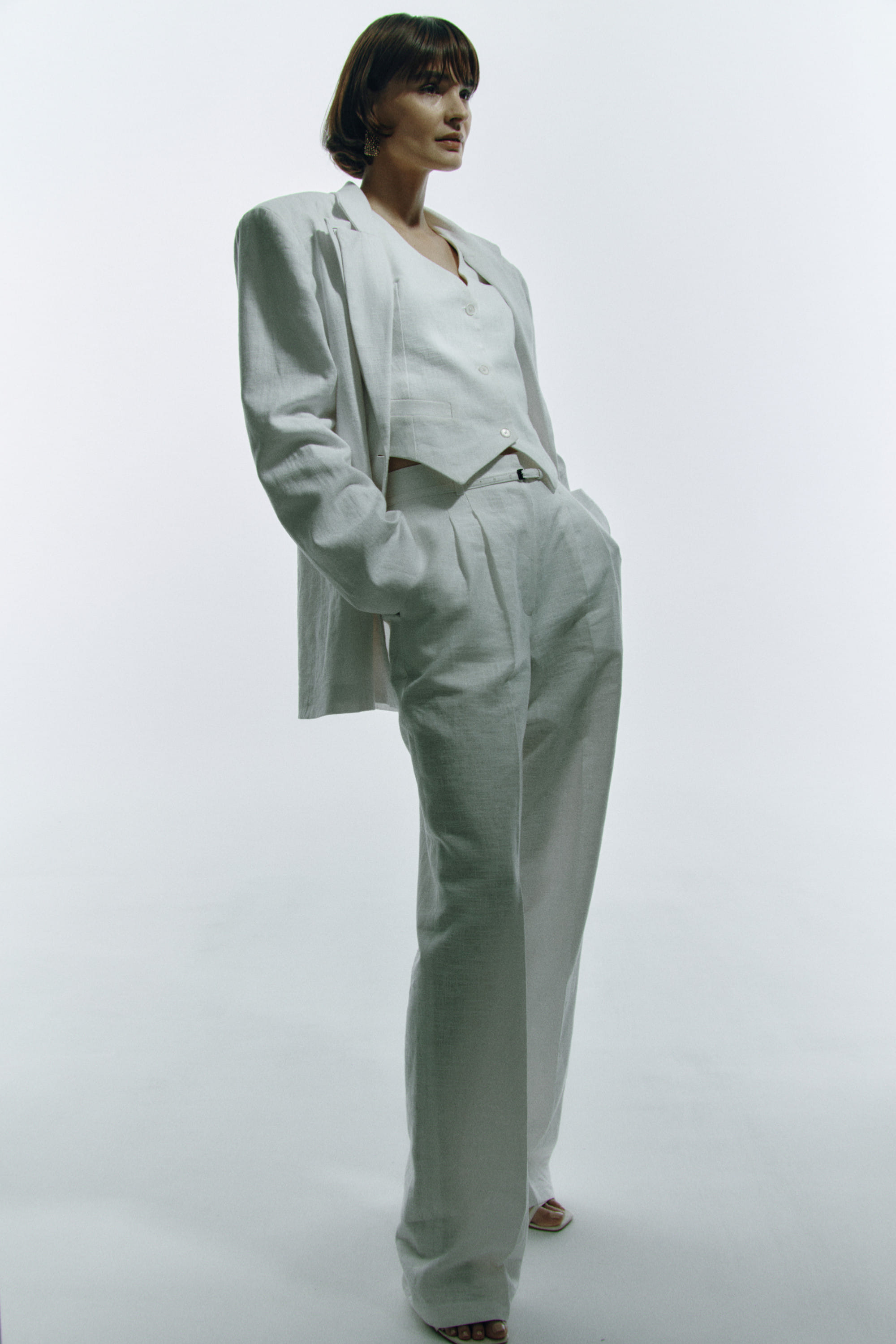 Shimmering Shells suit pants made by Wiktoria Frankowska