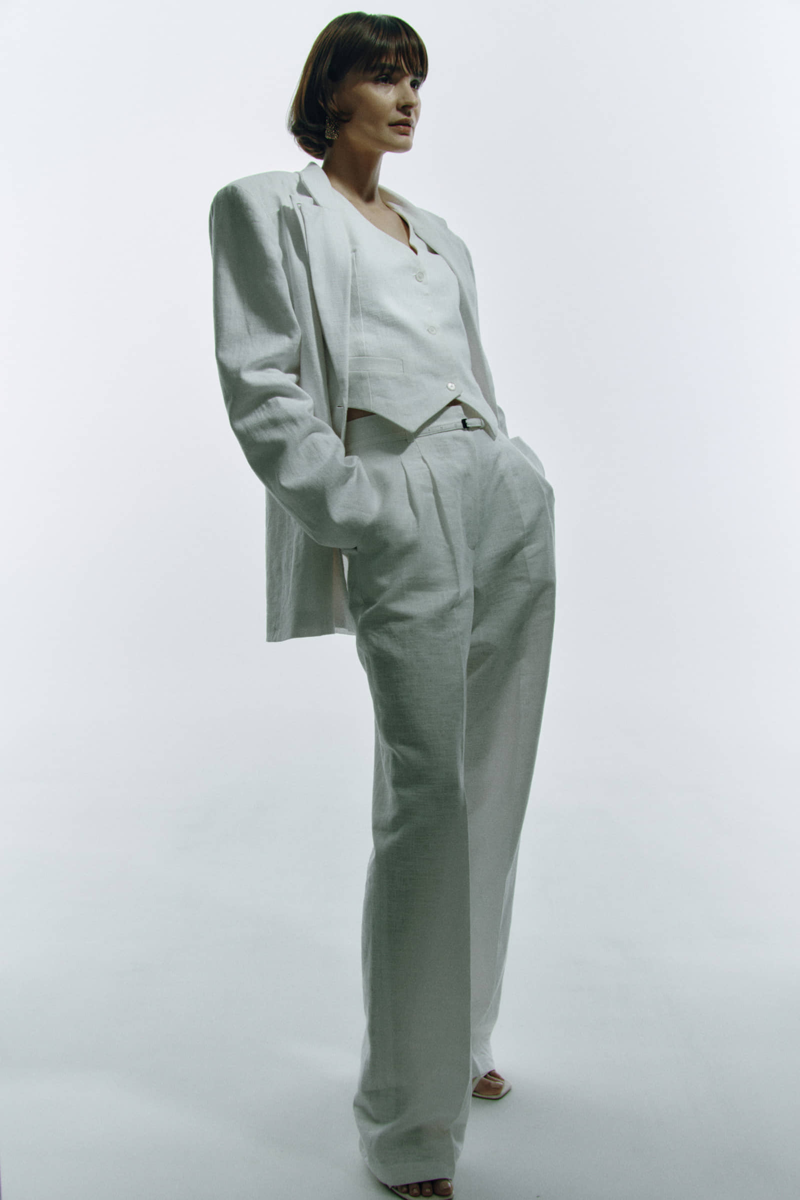 Shimmering Shells suit pants made by Wiktoria Frankowska