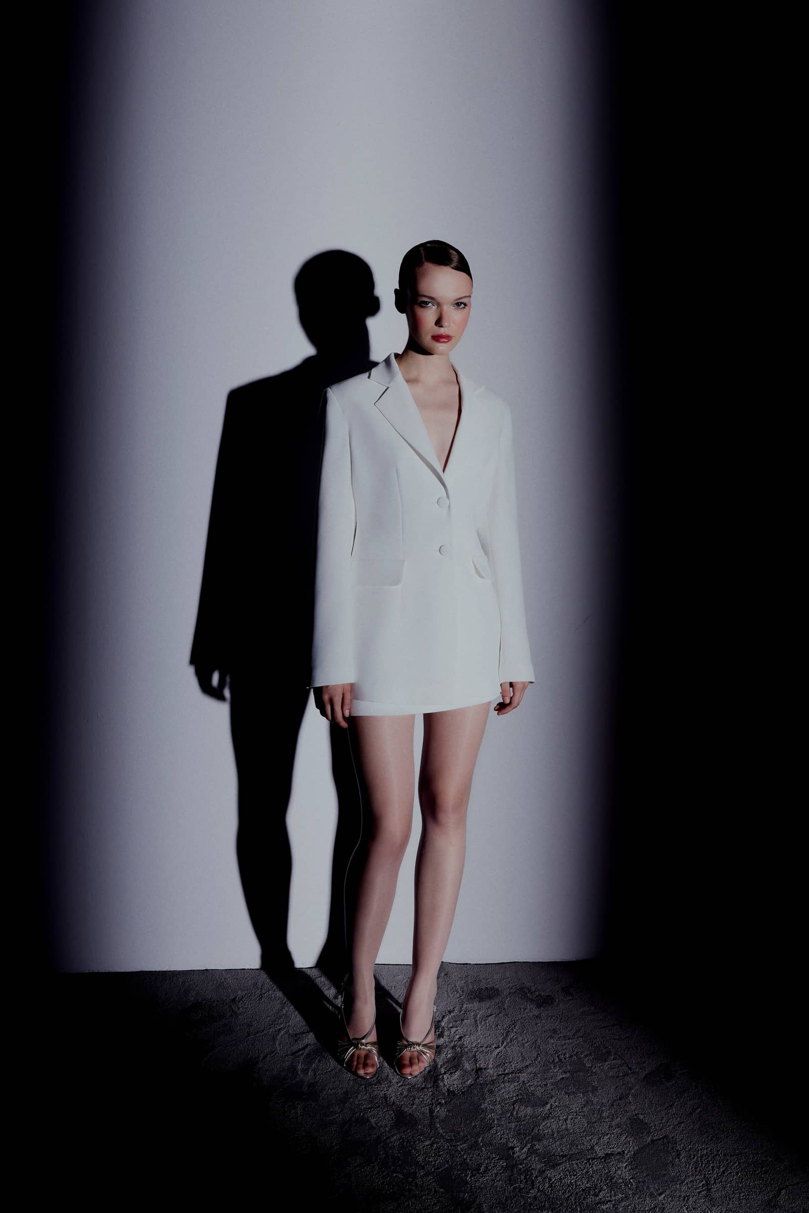 Marylebone Fitted Crepe Blazer In Blanche made by Nazli Ceren