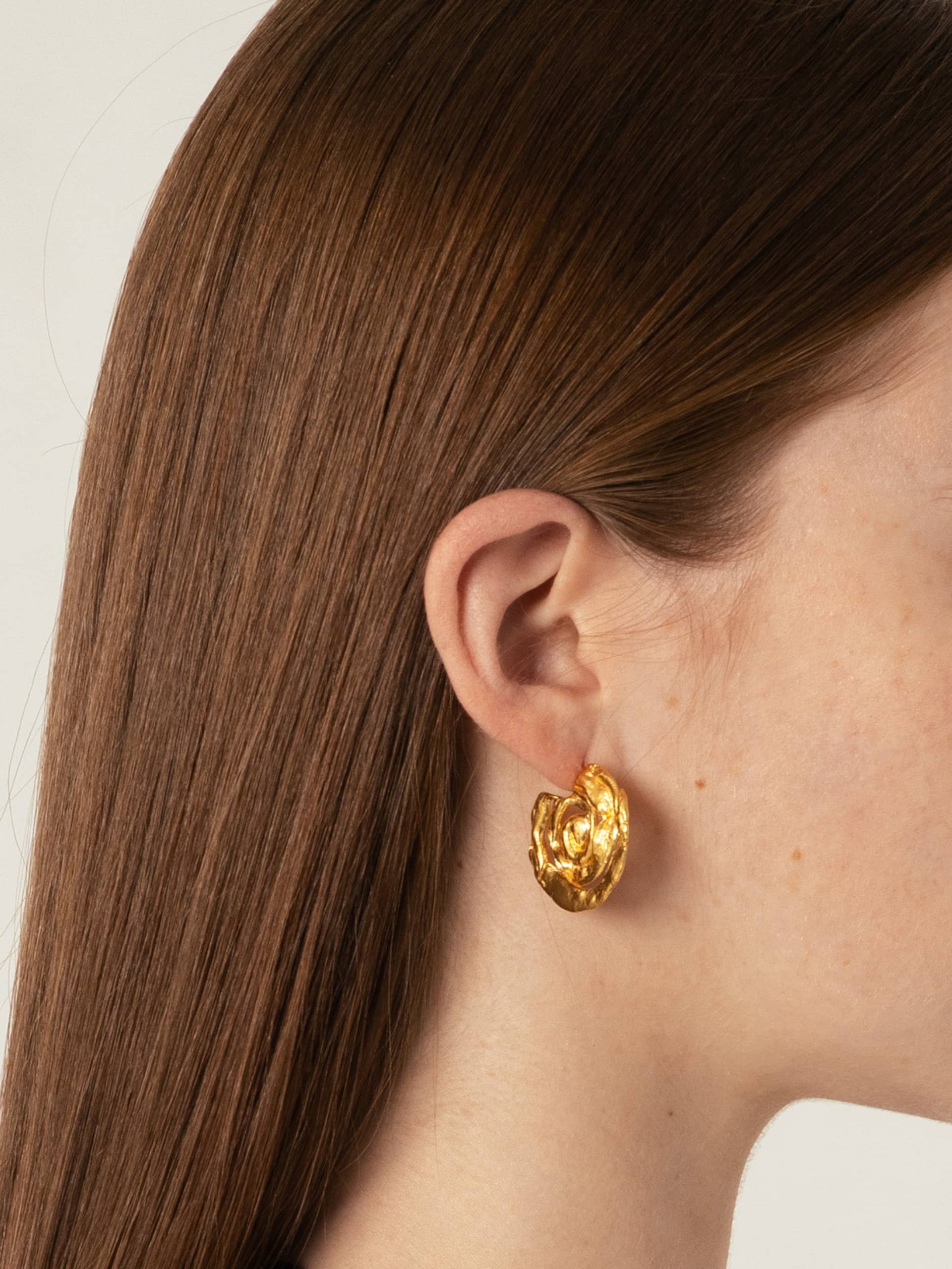 Origin Earrings Gold made by Eva Remenyi