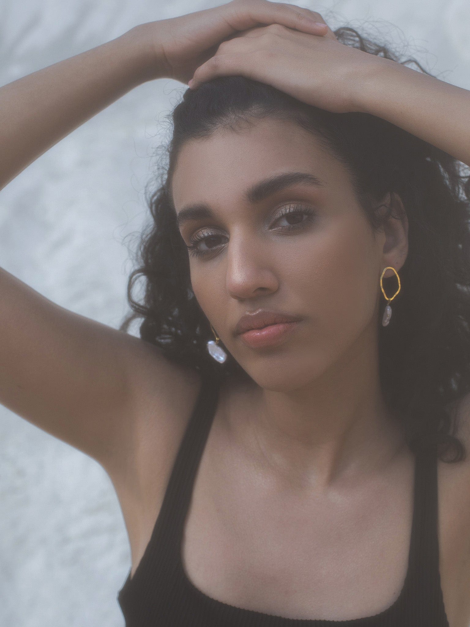 Euphoria Earrings in Gold made by Eva Remenyi