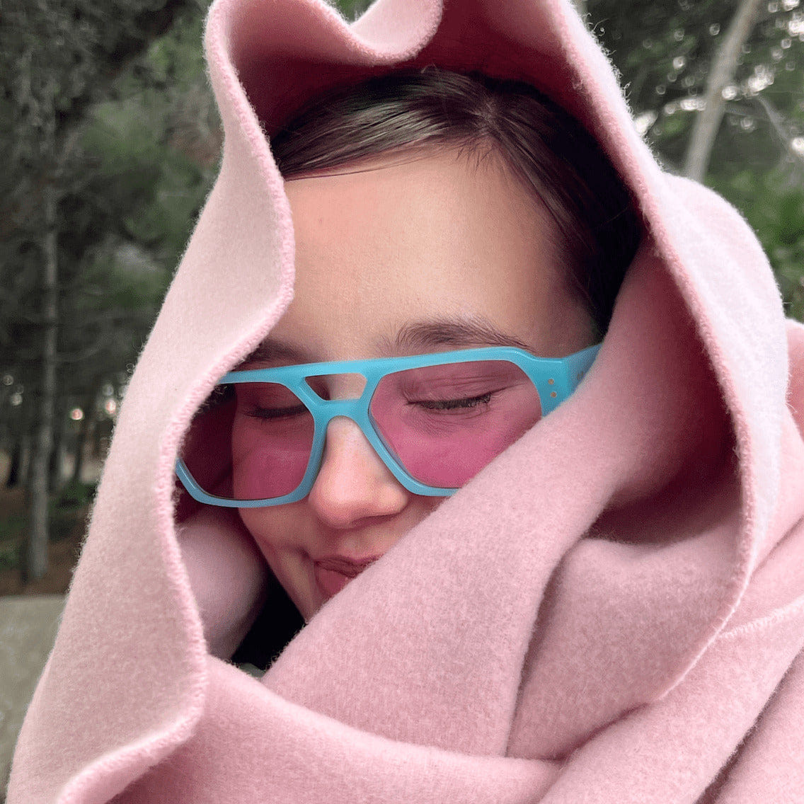 EGO Opal Blue / Pink made by Ameos