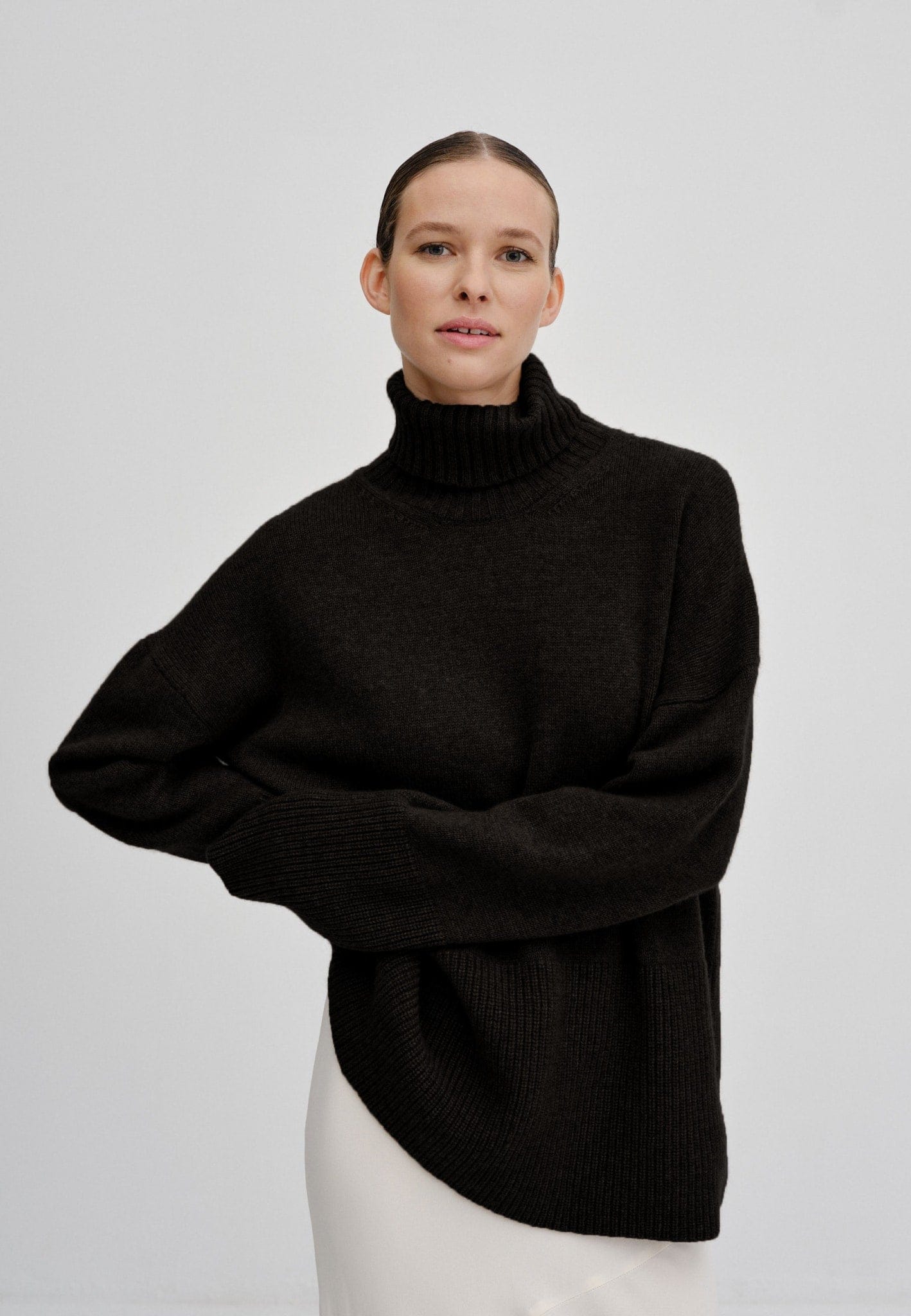 Juna Knit Turtleneck - Black made by HERSKIND