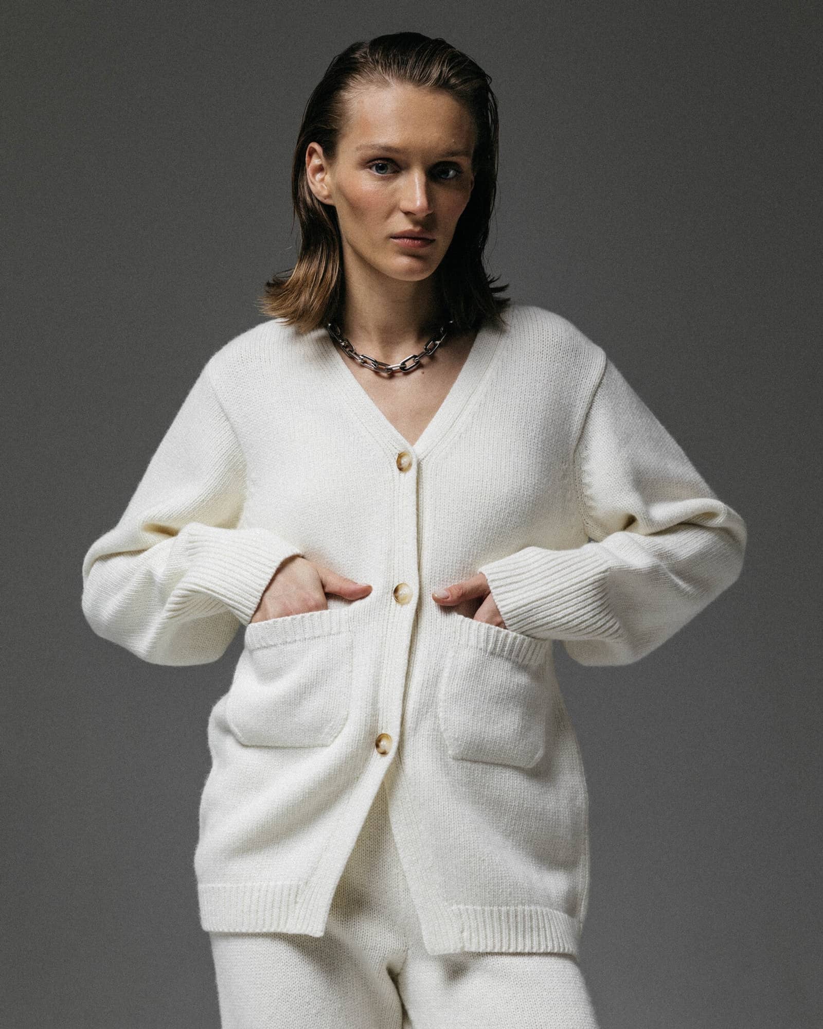 Noah cardigan made by KNITEL