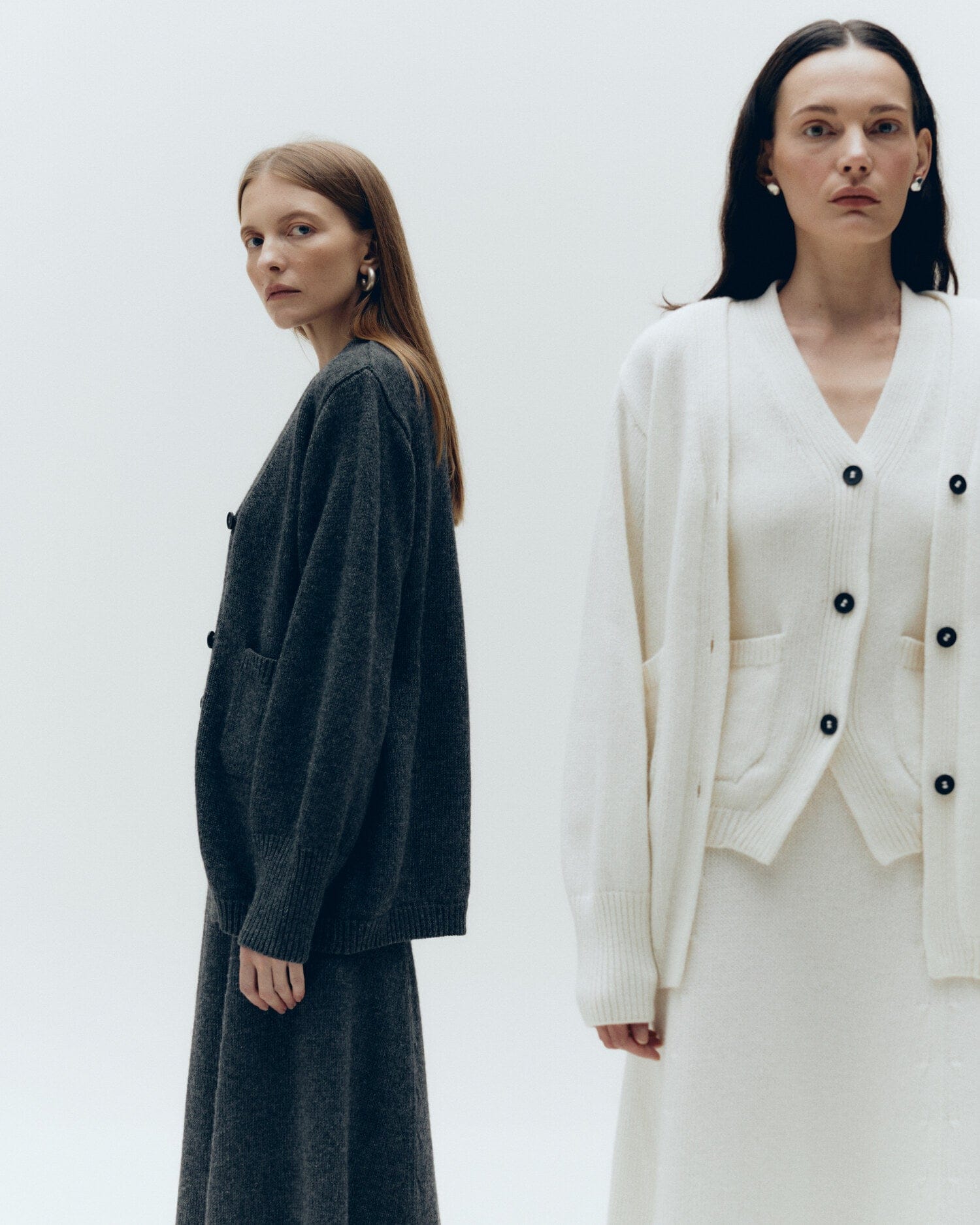 Noah cardigan made by KNITEL