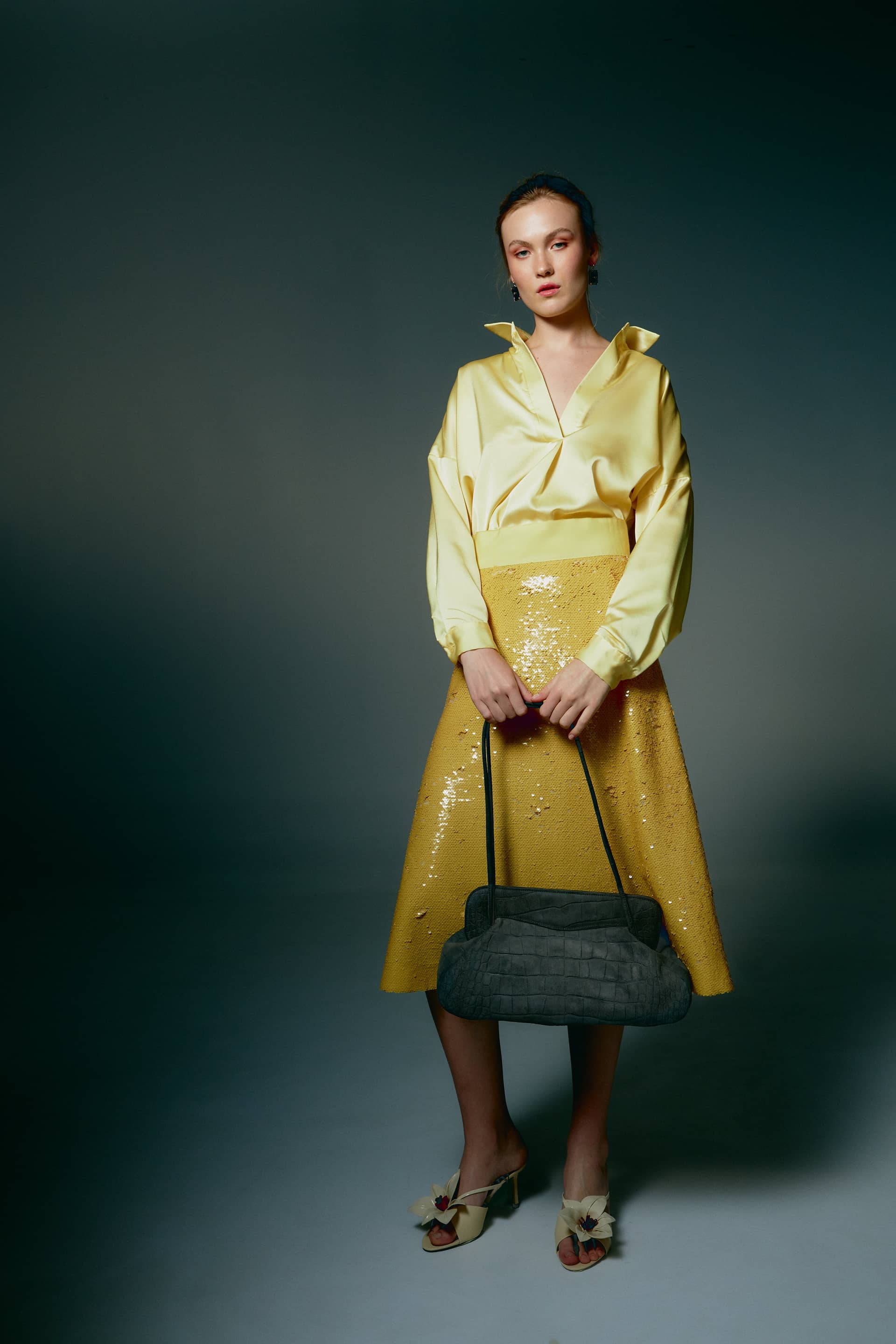 Constanza maxi coconut gray made by Phialebel