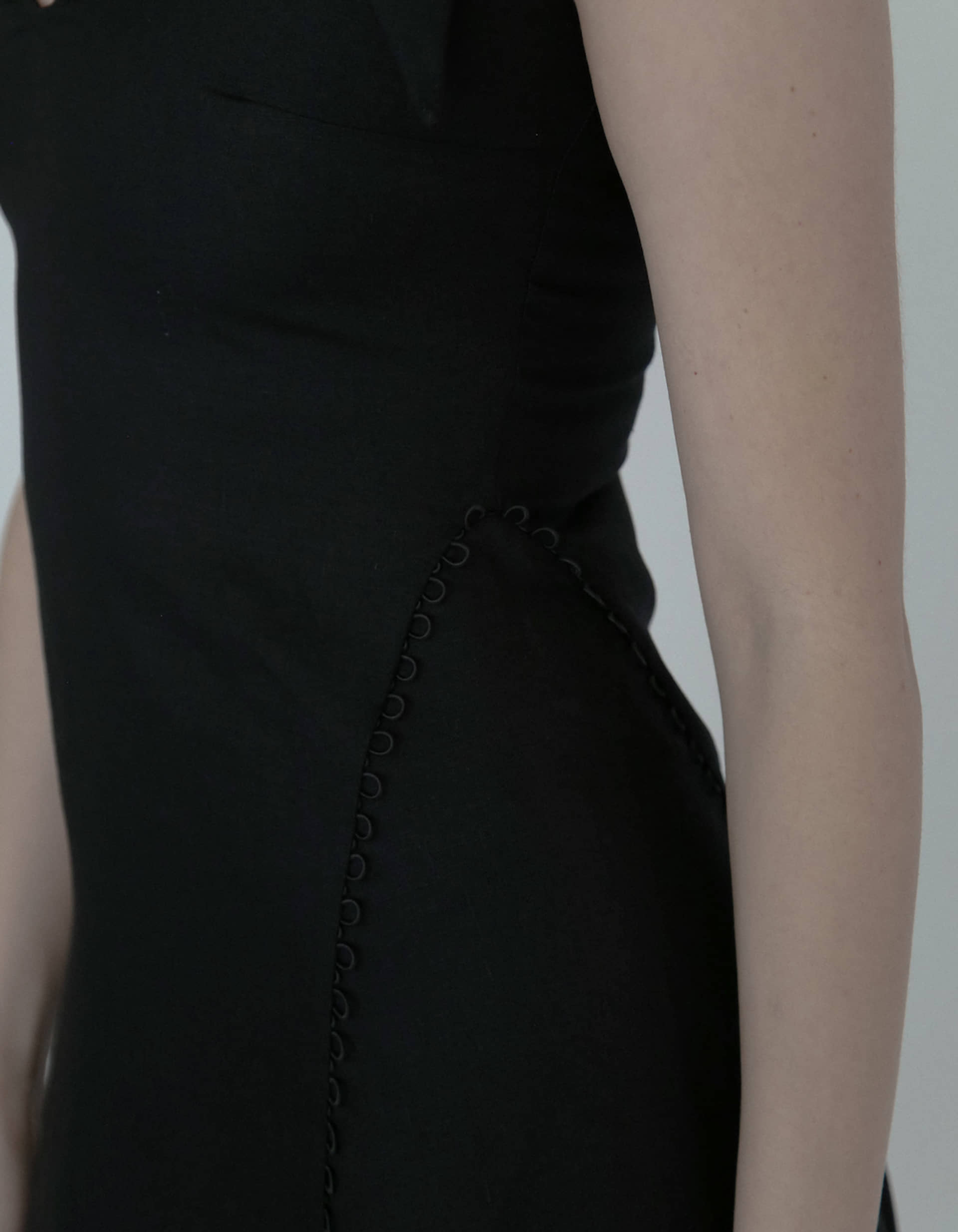 AMARI Sleeveless Maxi Black Linen Dress in Black made by MAET