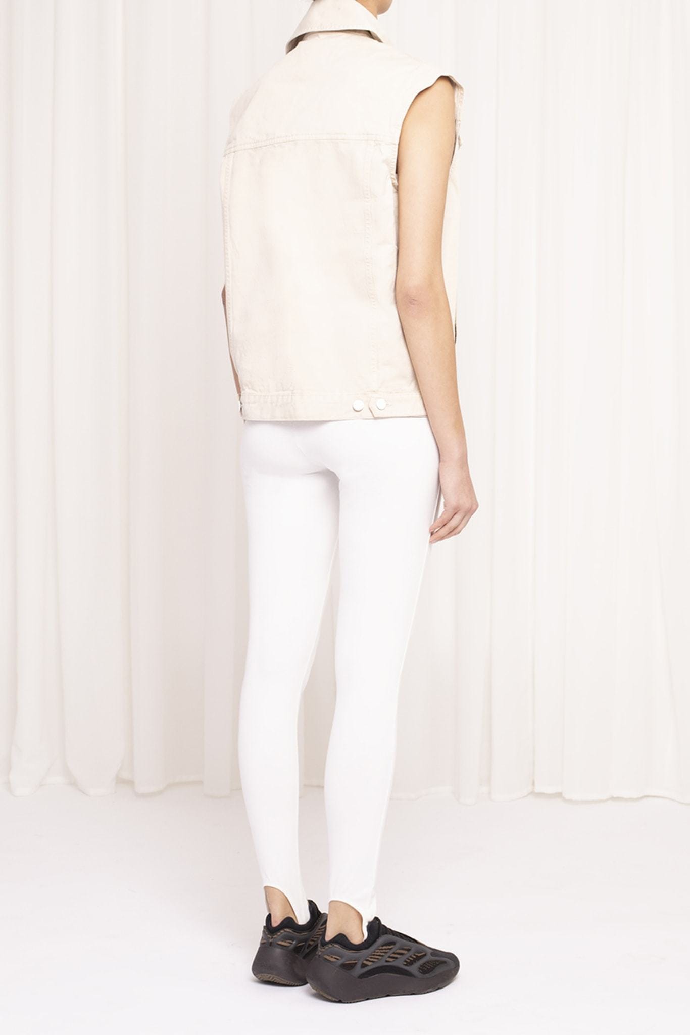 Amanda Sleeveless Jacket - Coffee - Coffee made by HERSKIND