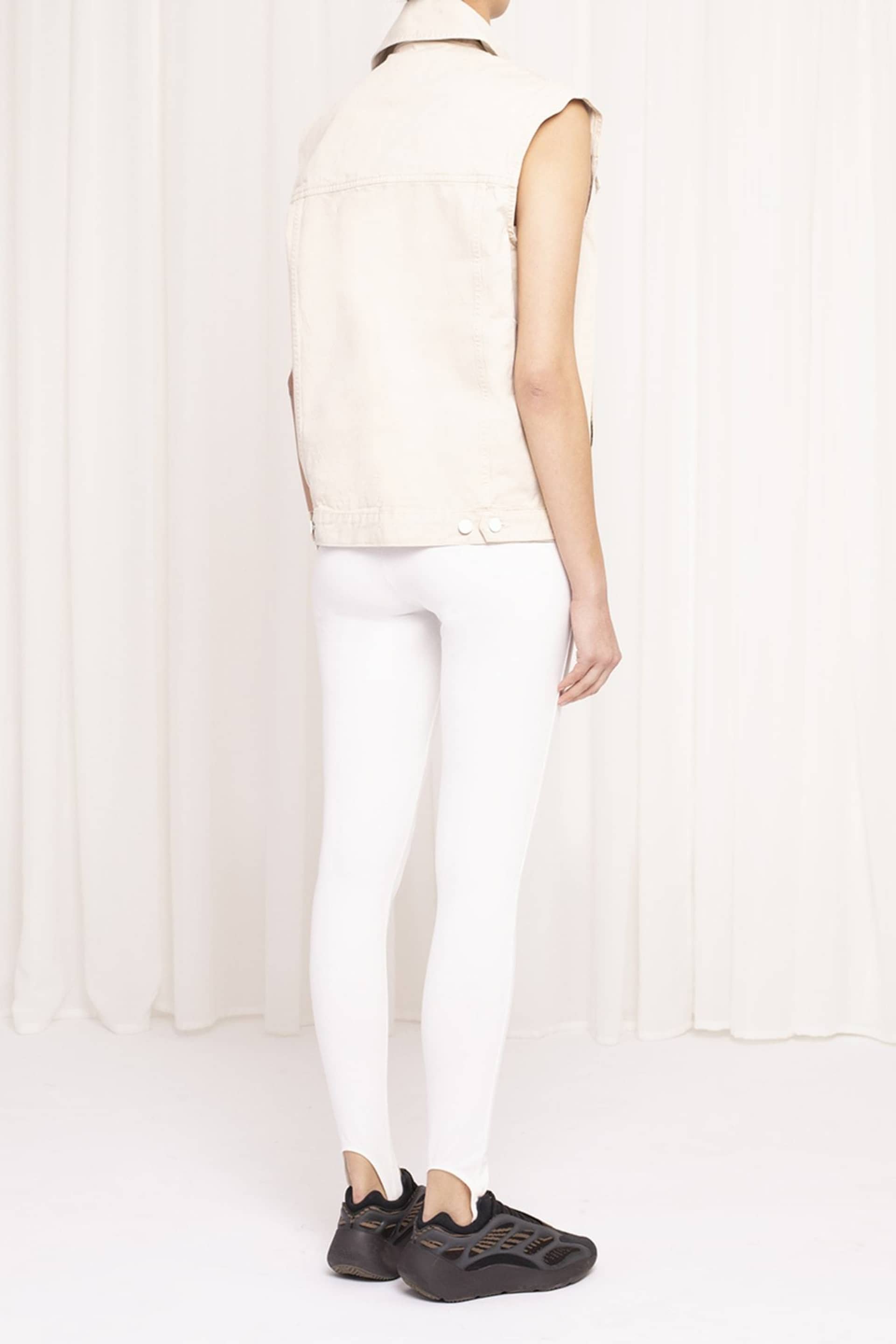 Amanda Sleeveless Jacket - Coffee - Coffee made by HERSKIND