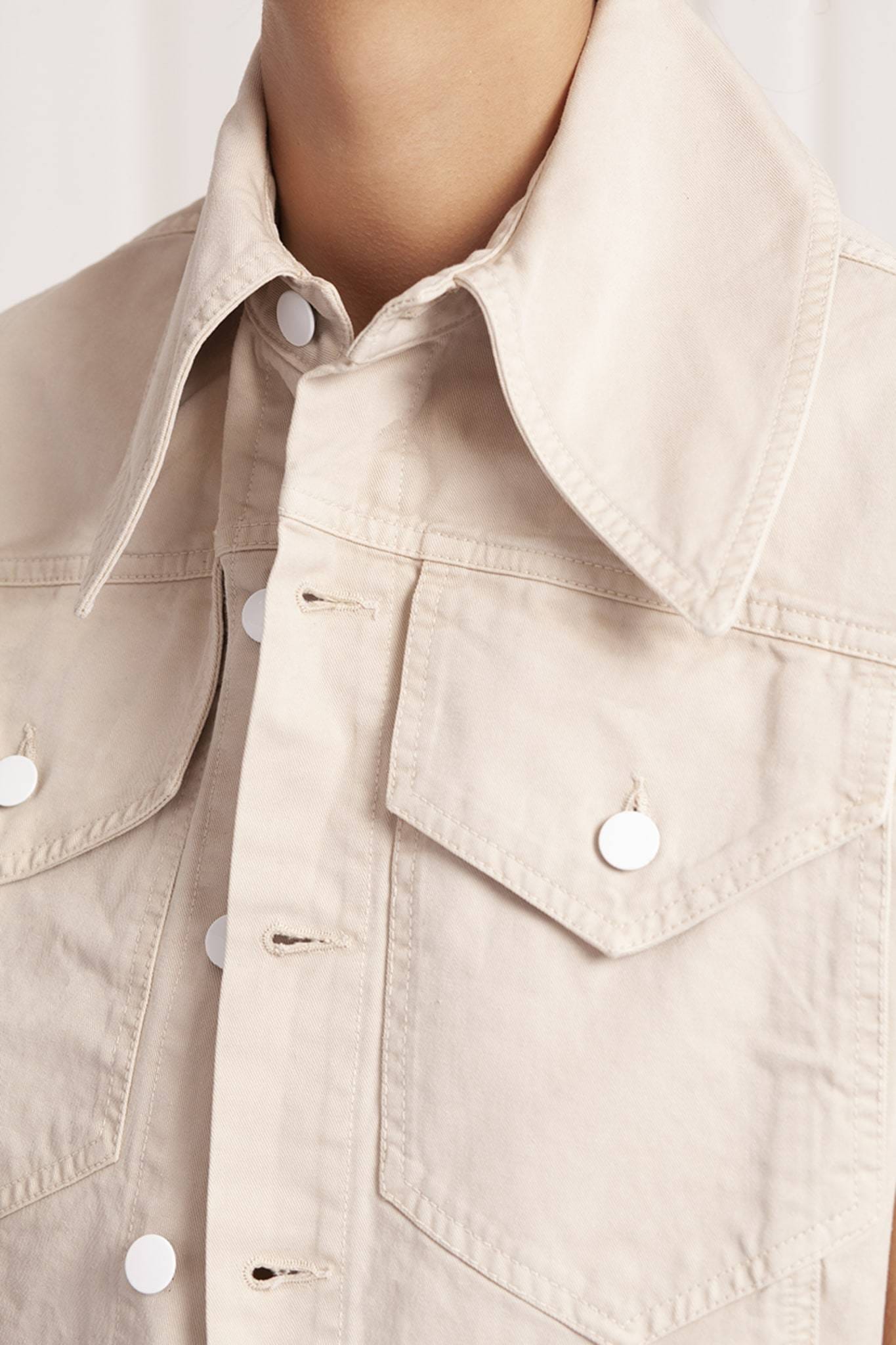 Amanda Sleeveless Jacket - Coffee - Coffee made by HERSKIND