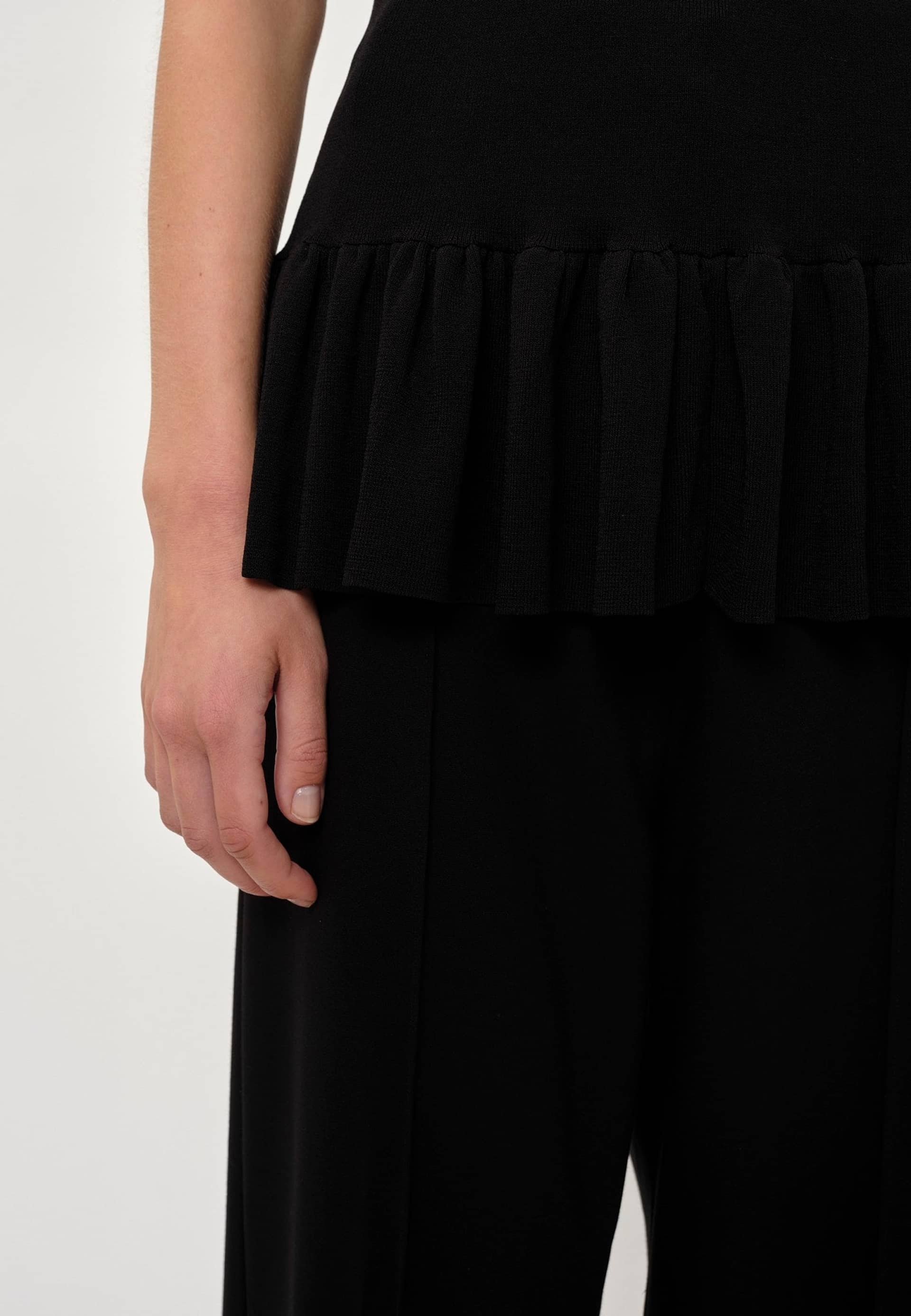 Jean Knit Top - Black made by HERSKIND