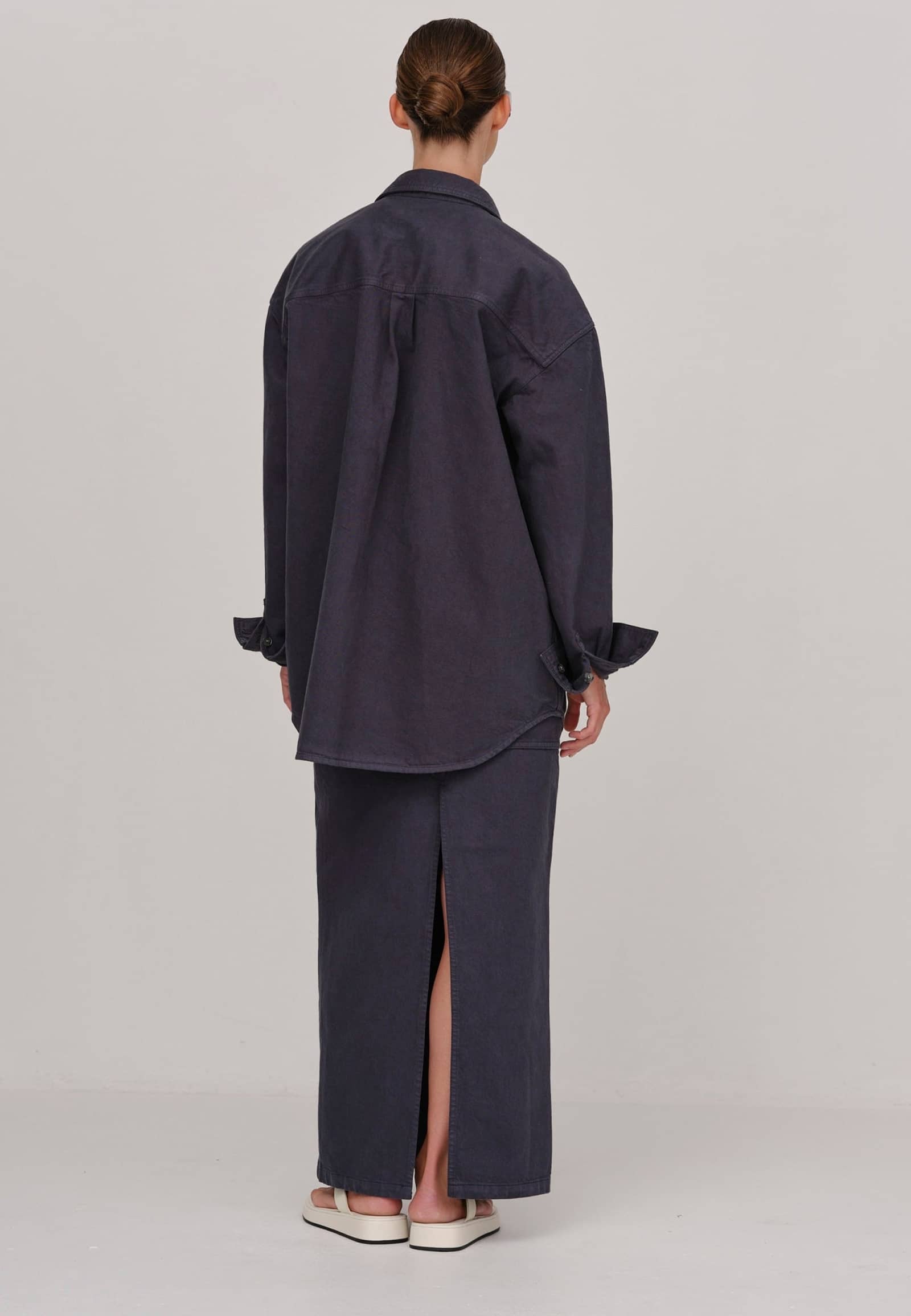 Aiden Shirt - Ebony made by HERSKIND