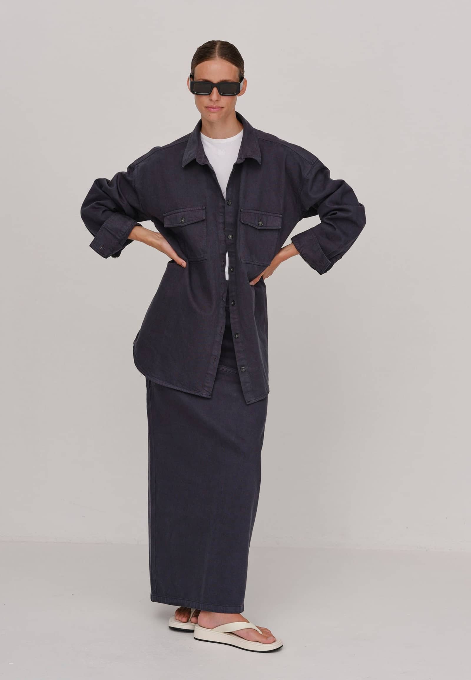 Aiden Shirt - Ebony made by HERSKIND