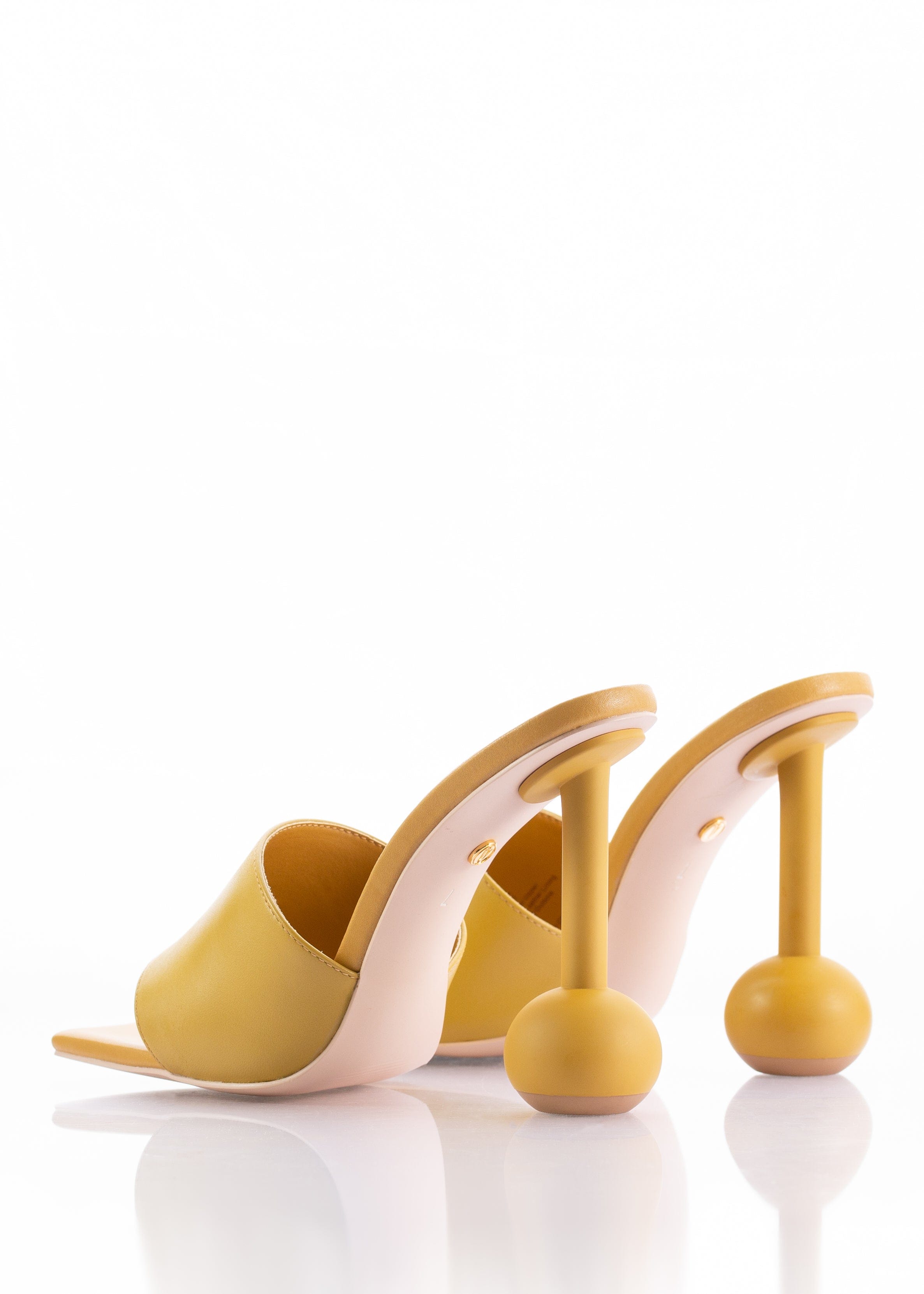 YURI SANDALS made by Andrea Iyamah