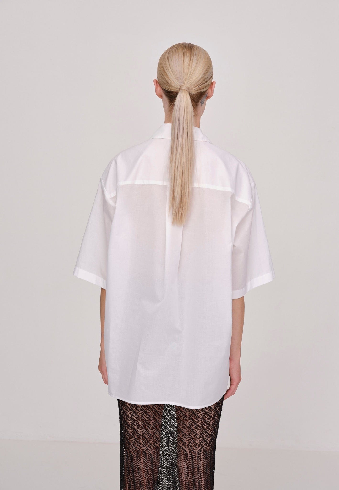 Helle Shirt - White made by HERSKIND