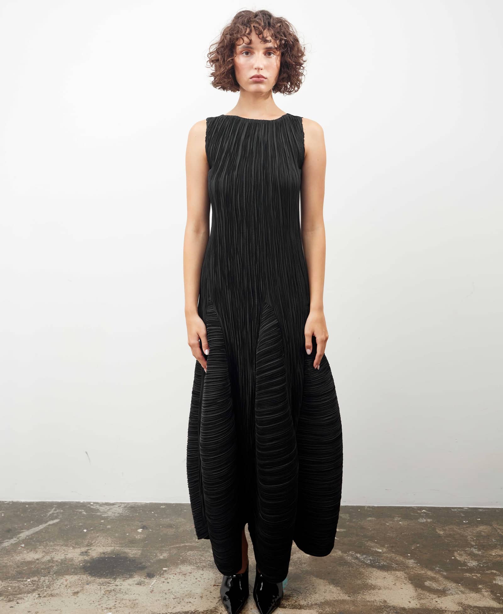 Maxi sleeveless pleated DRESS made by Tamar Keburia