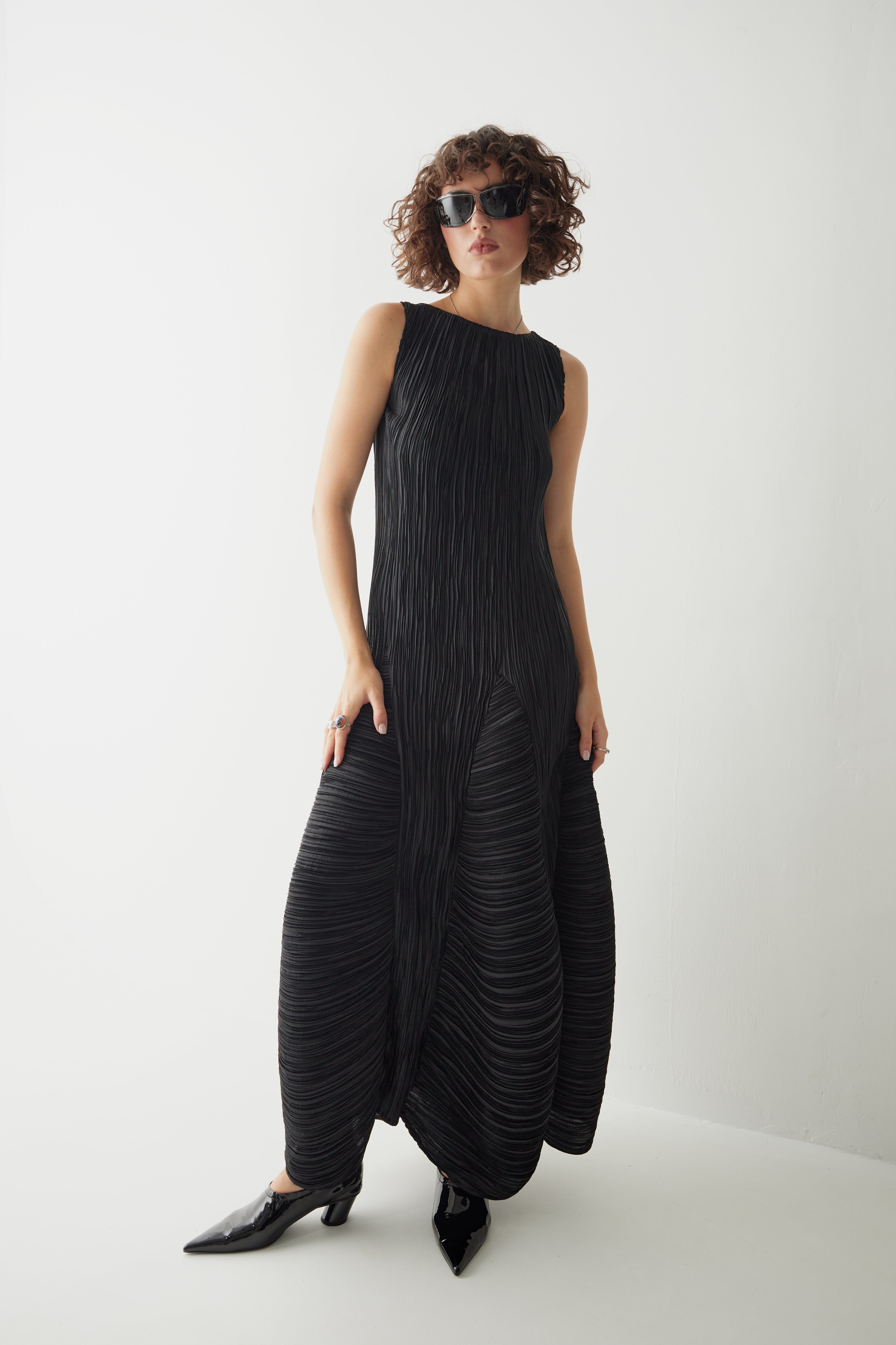 Maxi sleeveless pleated DRESS made by Tamar Keburia