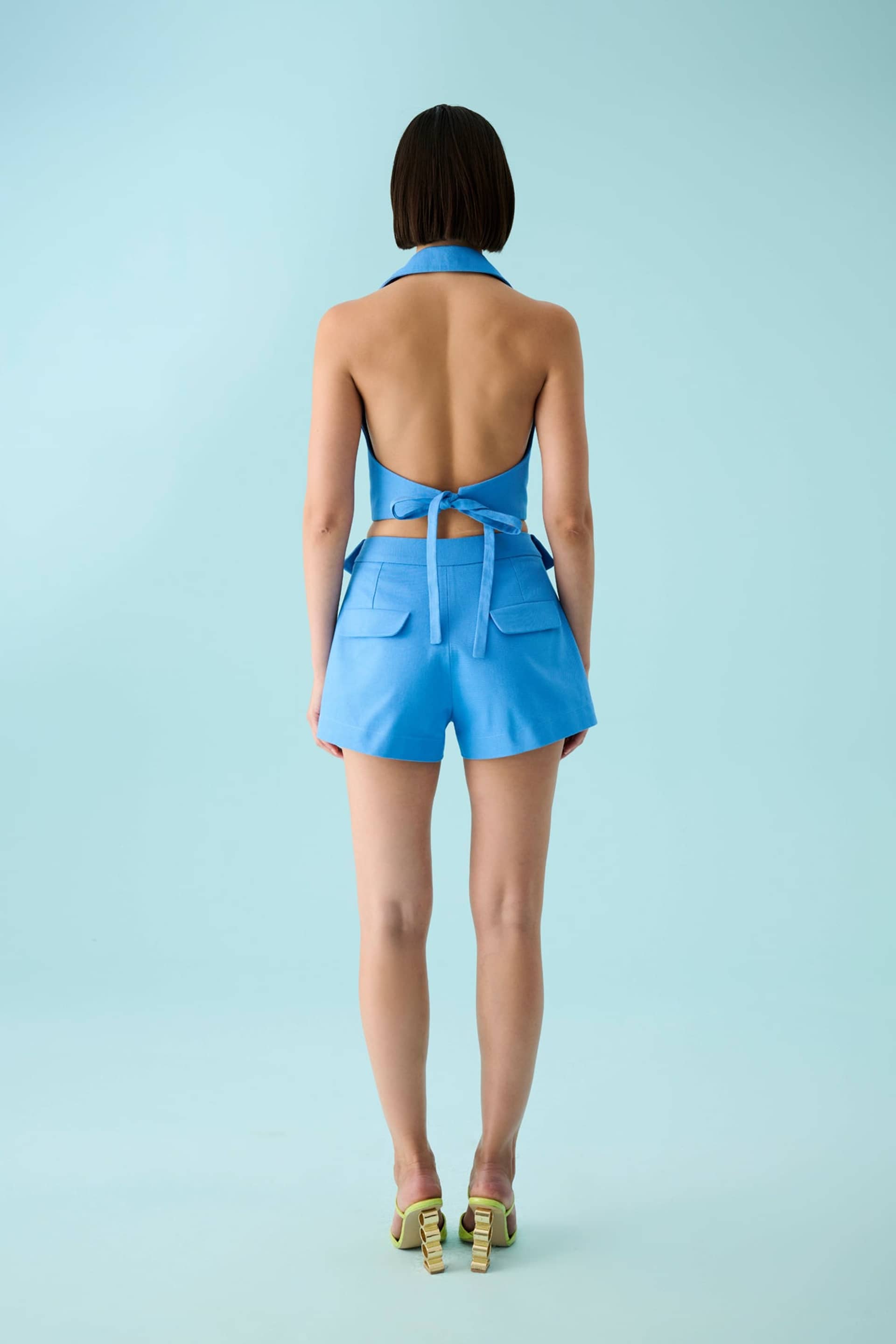 Passion Flower Short made by Declara